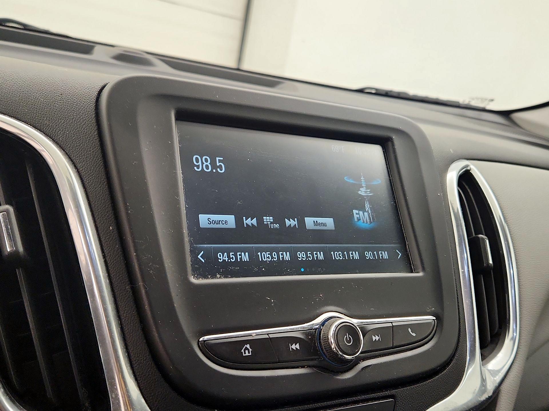 Thumbnail: 2018 Chevrolet Equinox - 15