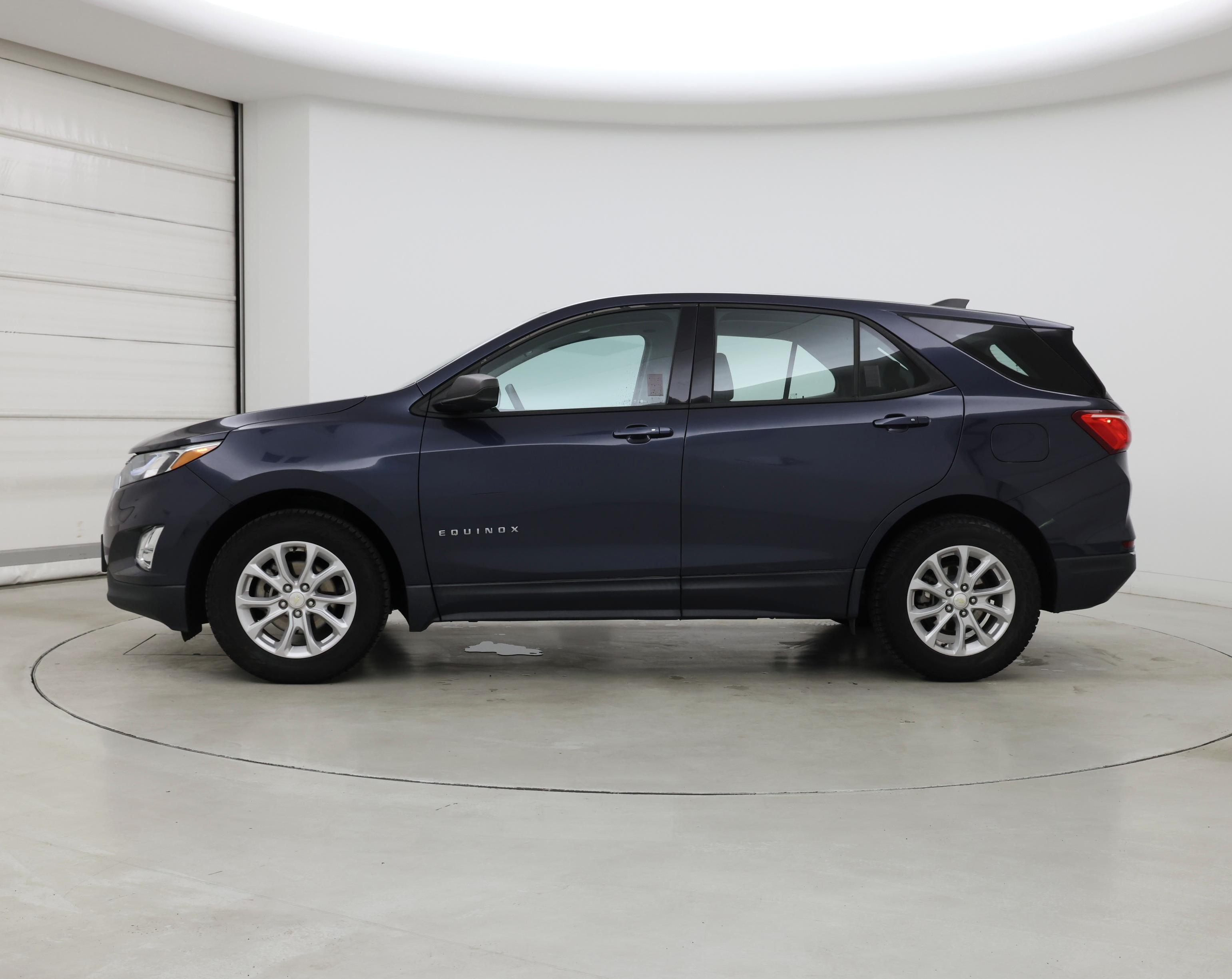 Thumbnail: 2018 Chevrolet Equinox - 3