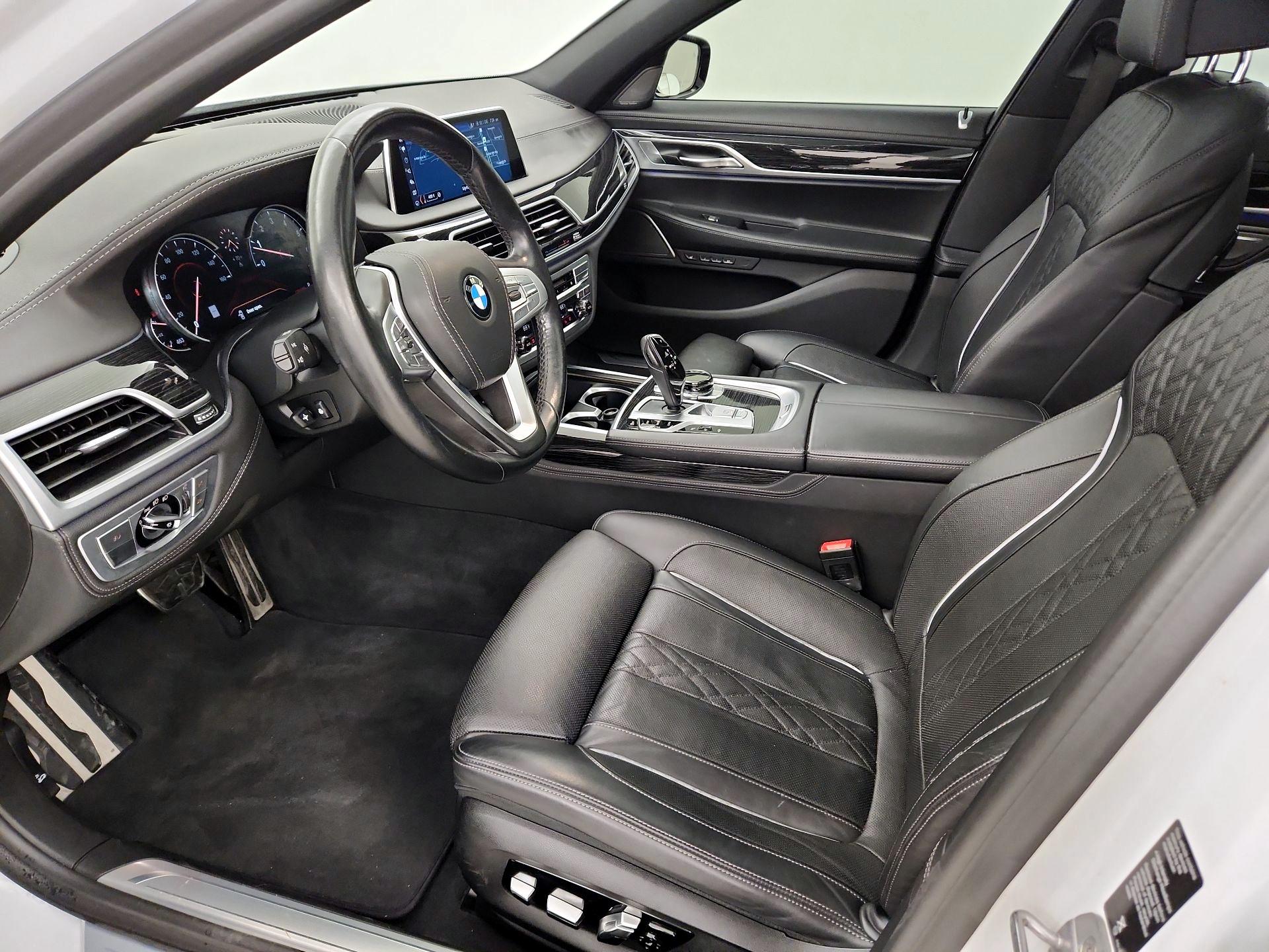Thumbnail: 2019 BMW 7 Series - 11