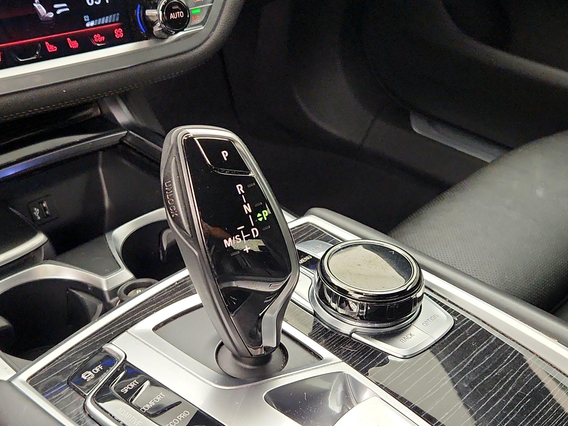 Thumbnail: 2019 BMW 7 Series - 18
