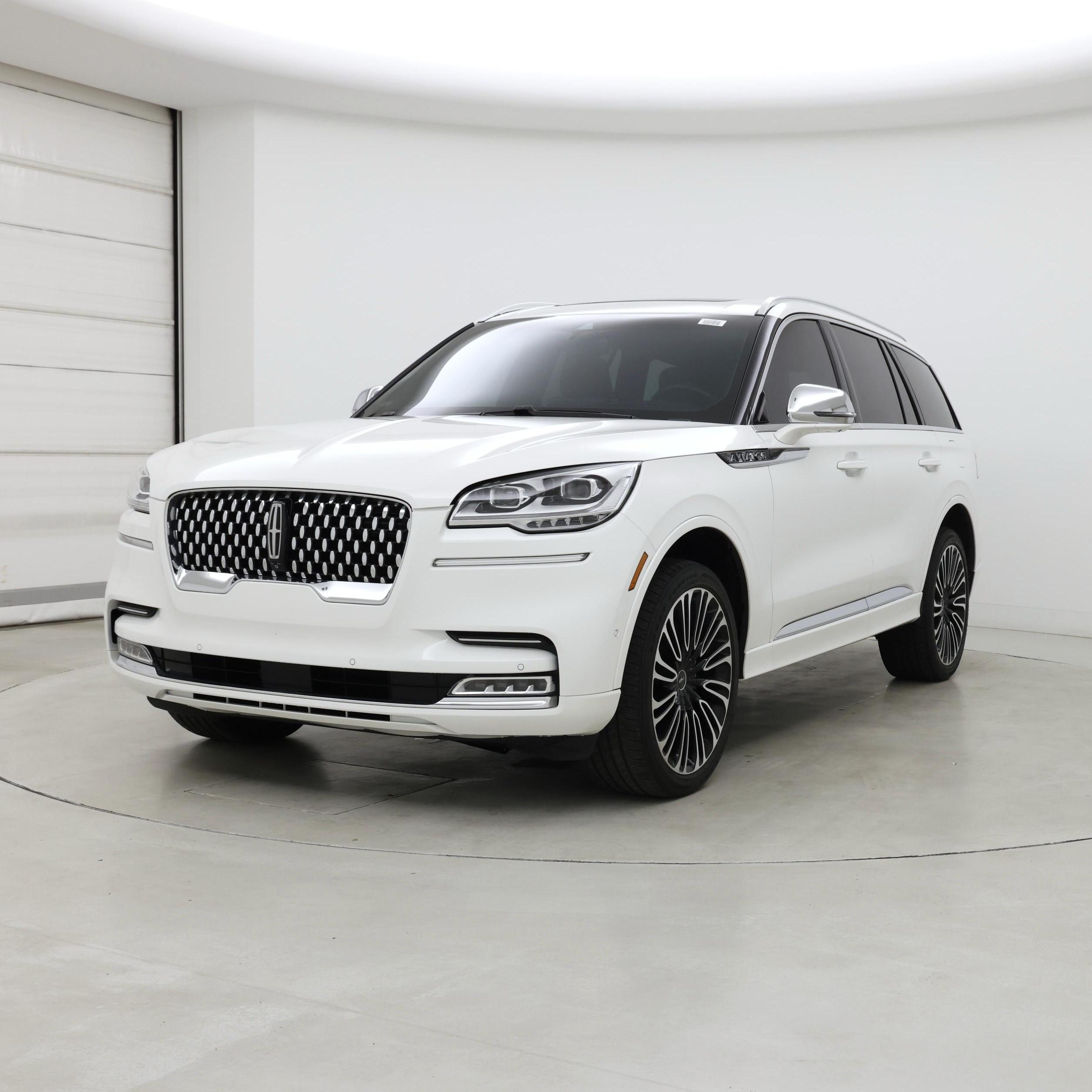 Thumbnail: 2021 Lincoln Aviator - 4