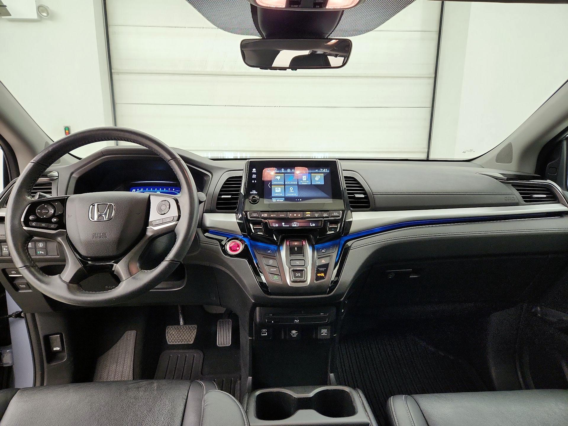 Thumbnail: 2023 Honda Odyssey - 9