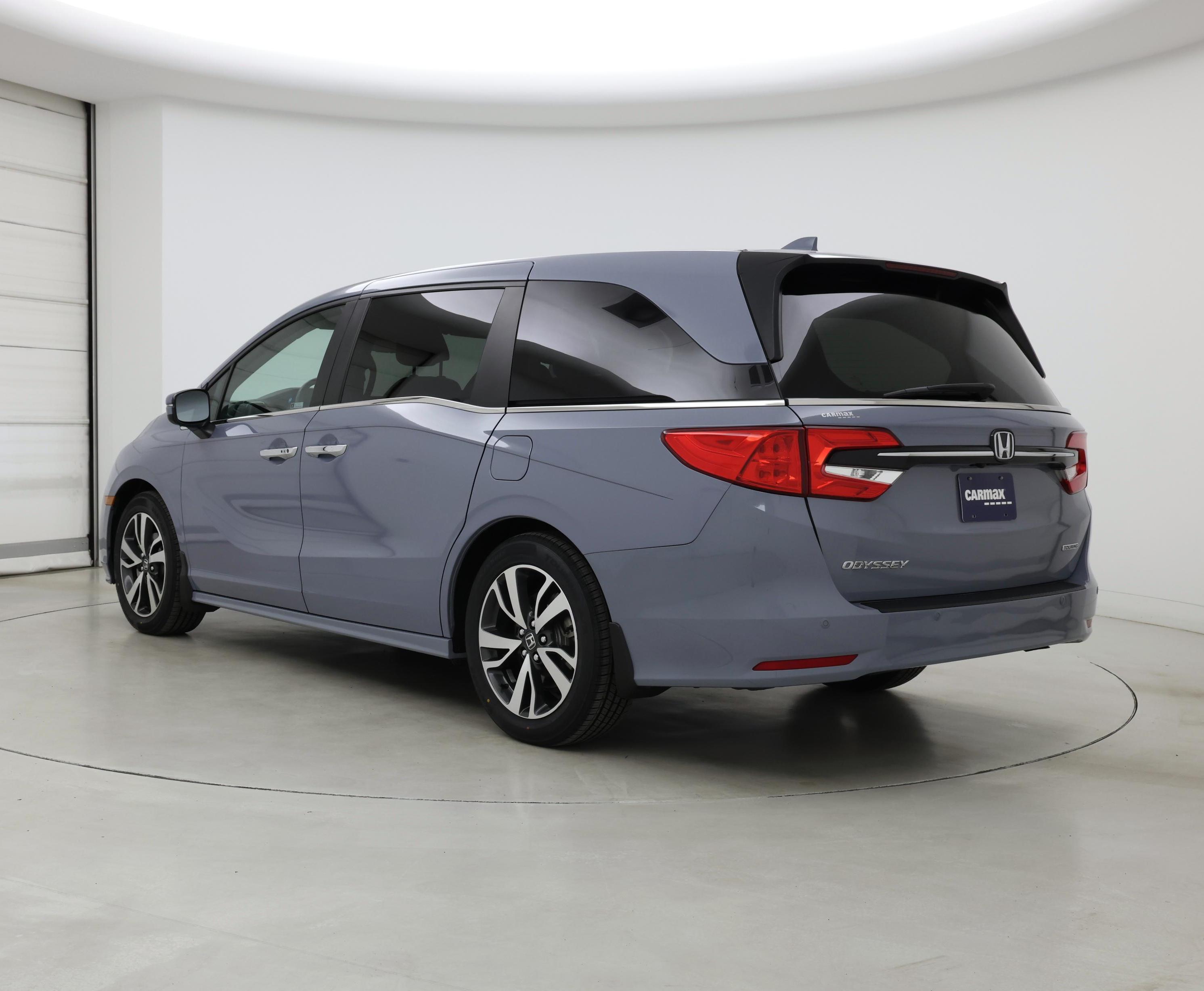 Thumbnail: 2023 Honda Odyssey - 2