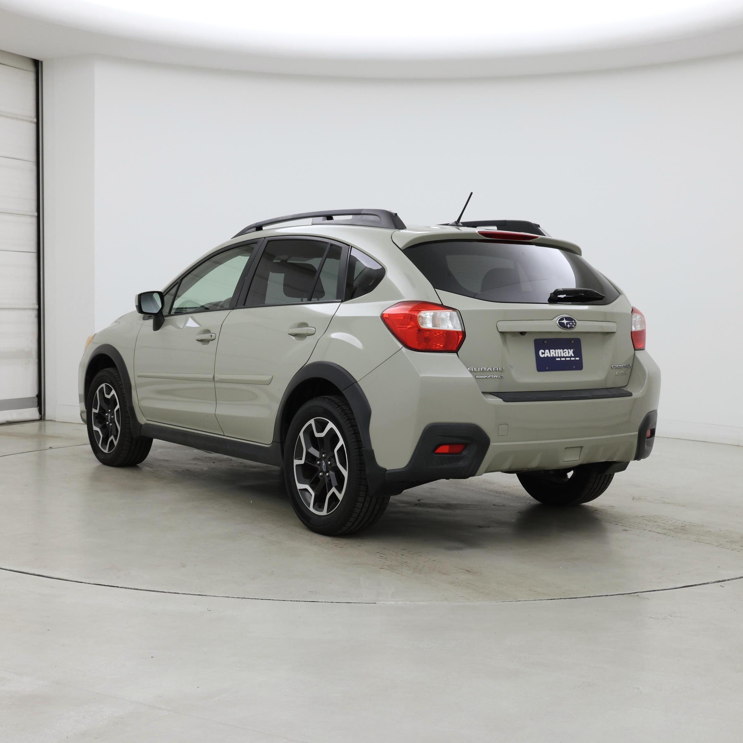 Thumbnail: 2017 Subaru Crosstrek - 2