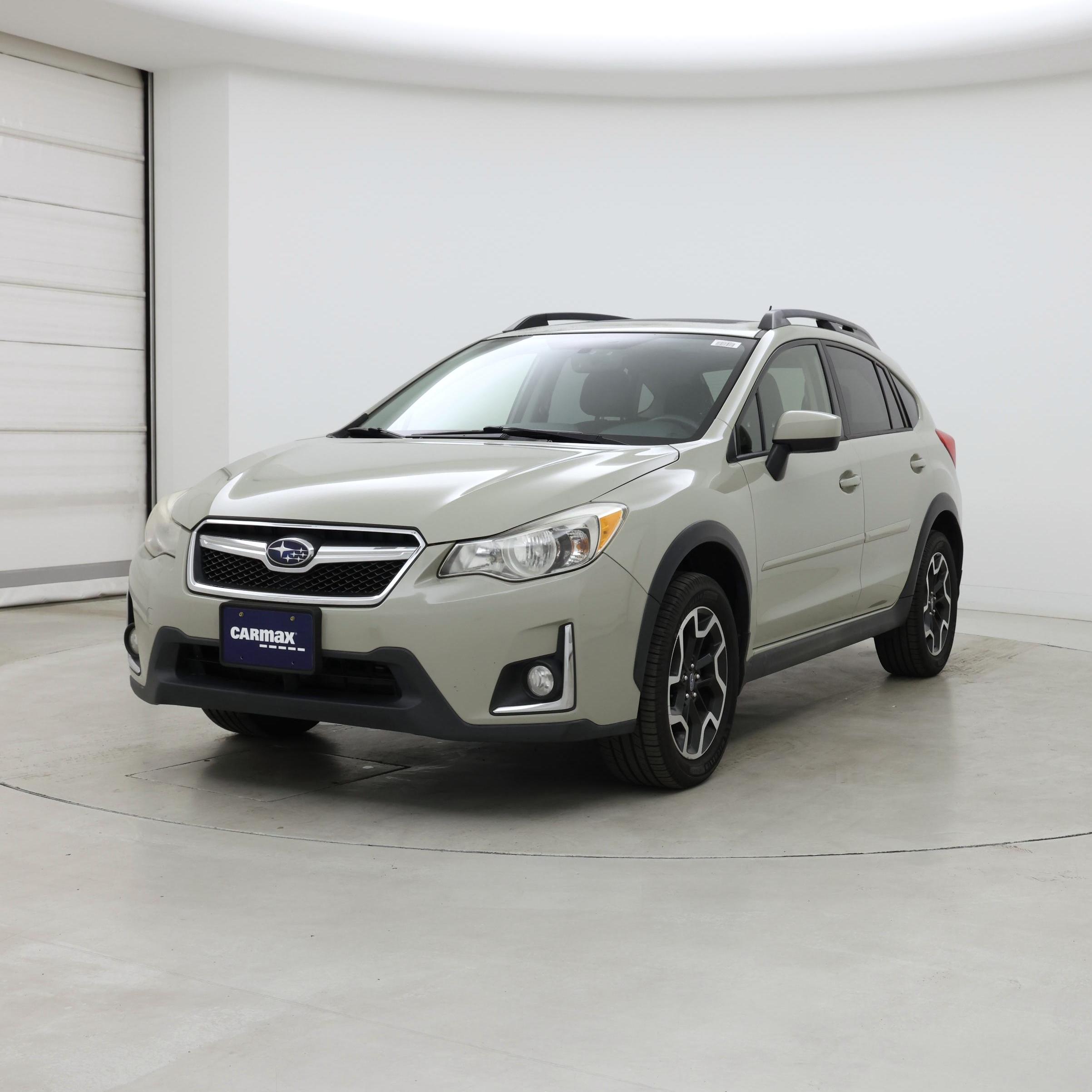 Thumbnail: 2017 Subaru Crosstrek - 4