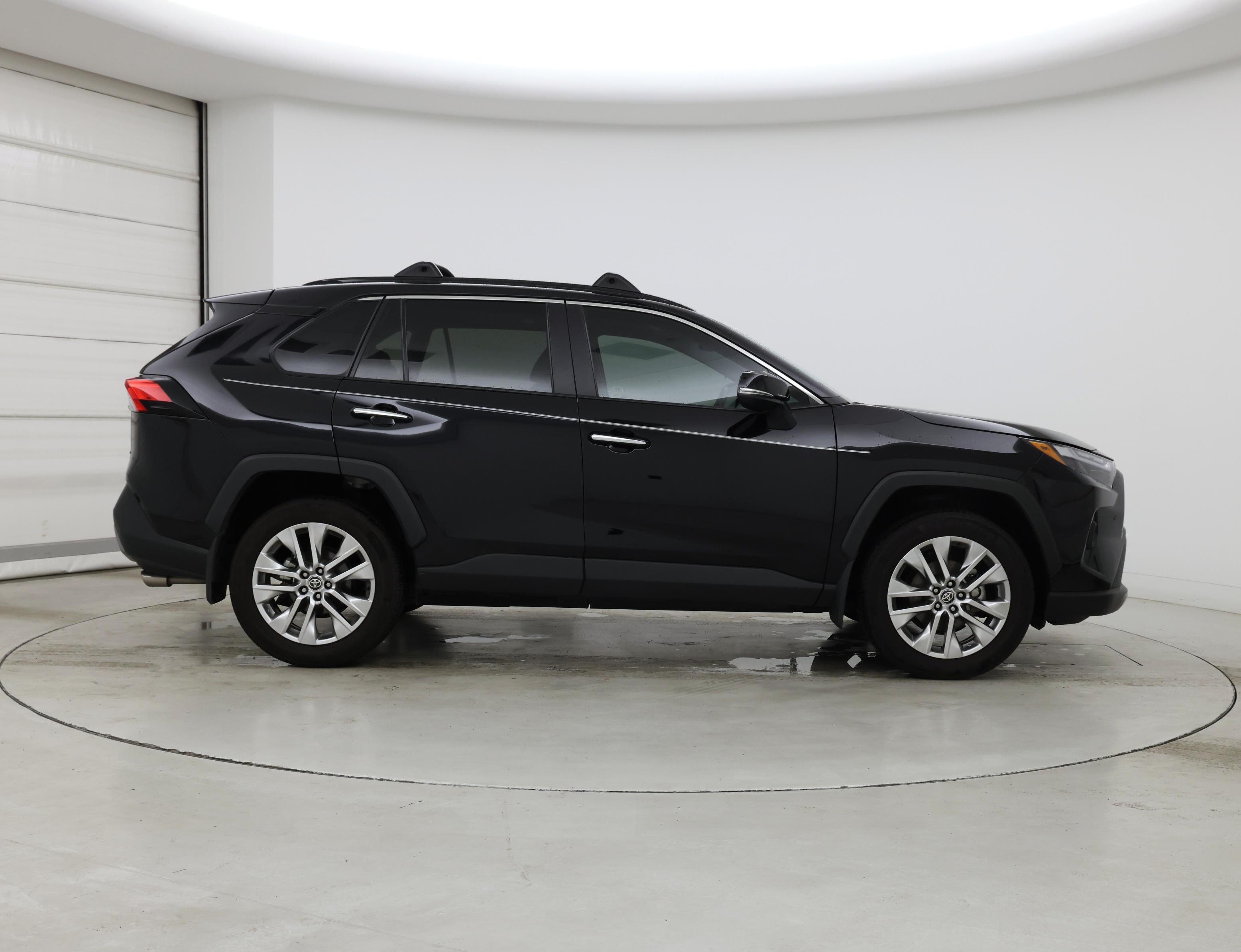 Thumbnail: 2024 Toyota RAV4 - 7