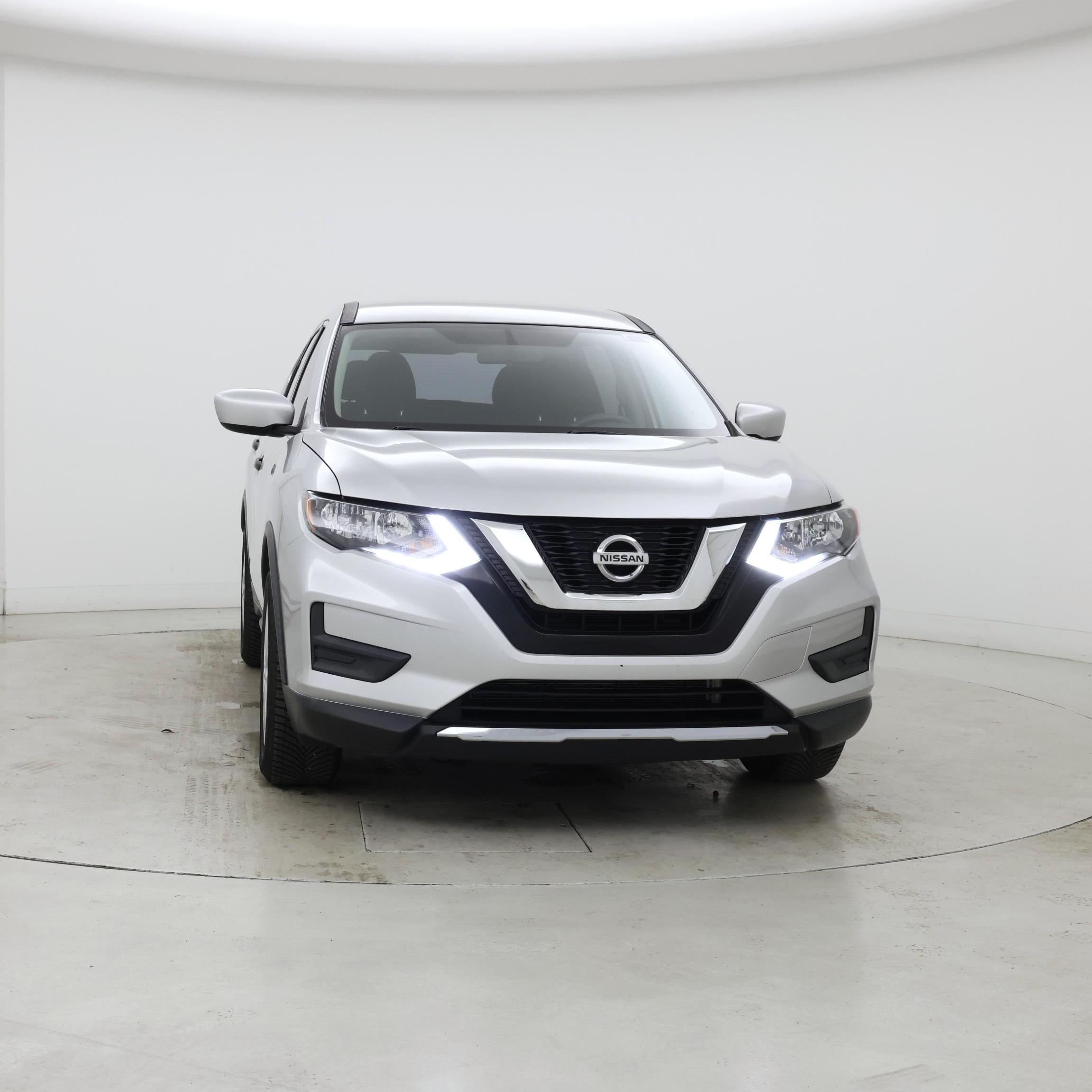 Thumbnail: 2017 Nissan Rogue - 5