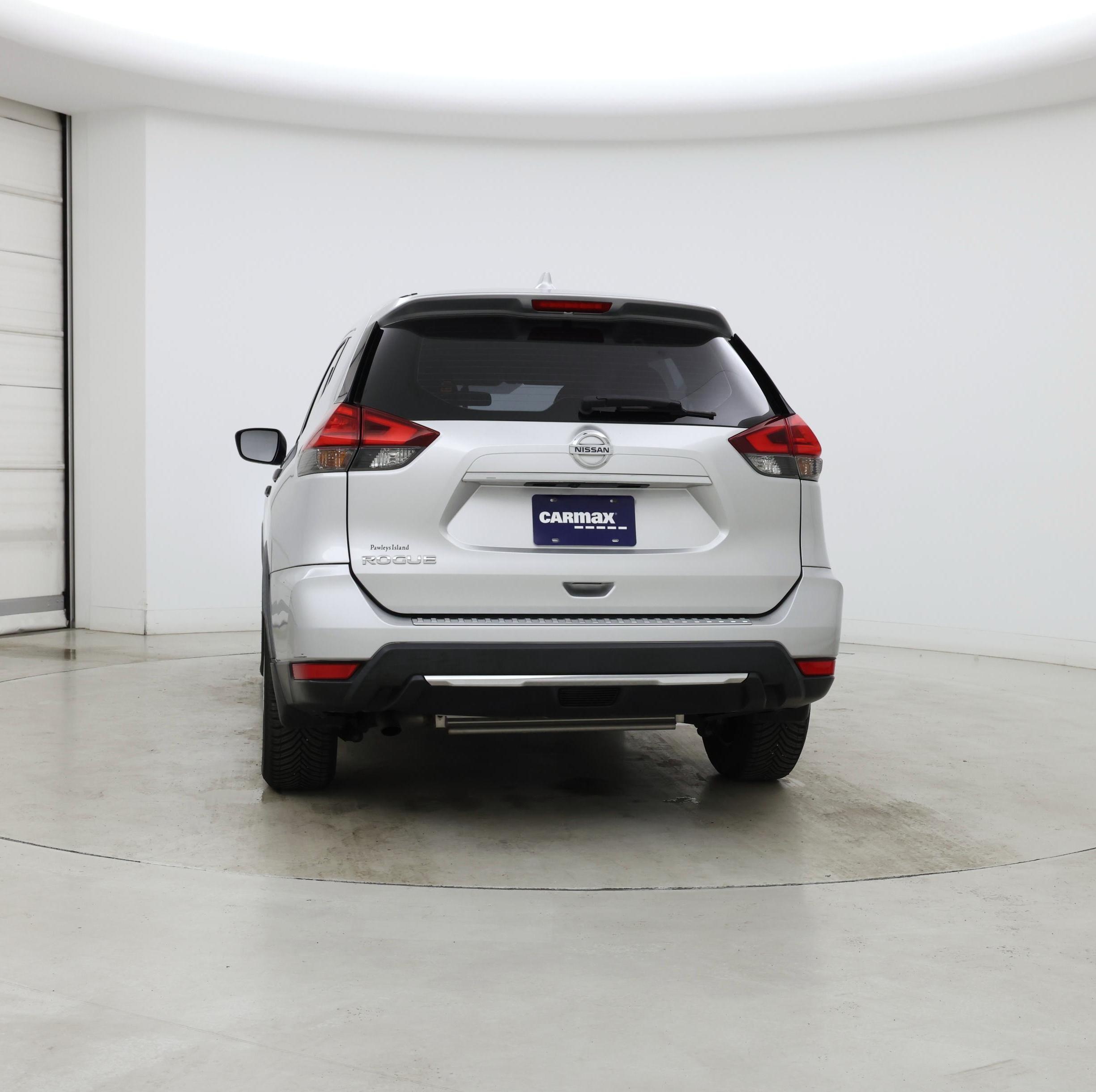 Thumbnail: 2017 Nissan Rogue - 6