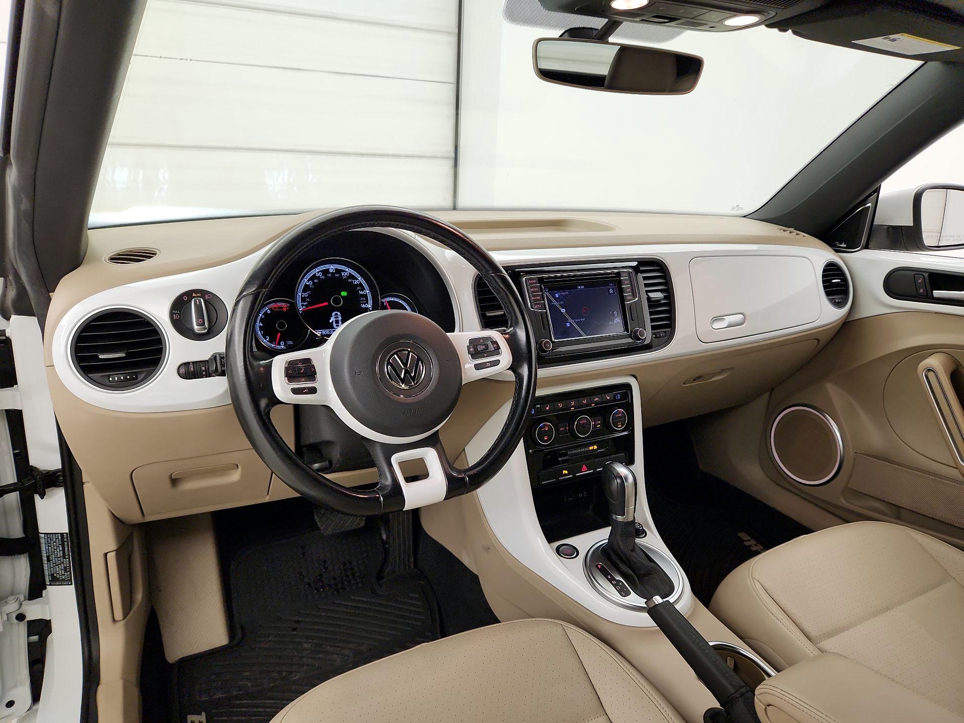 Thumbnail: 2019 Volkswagen Beetle - 9
