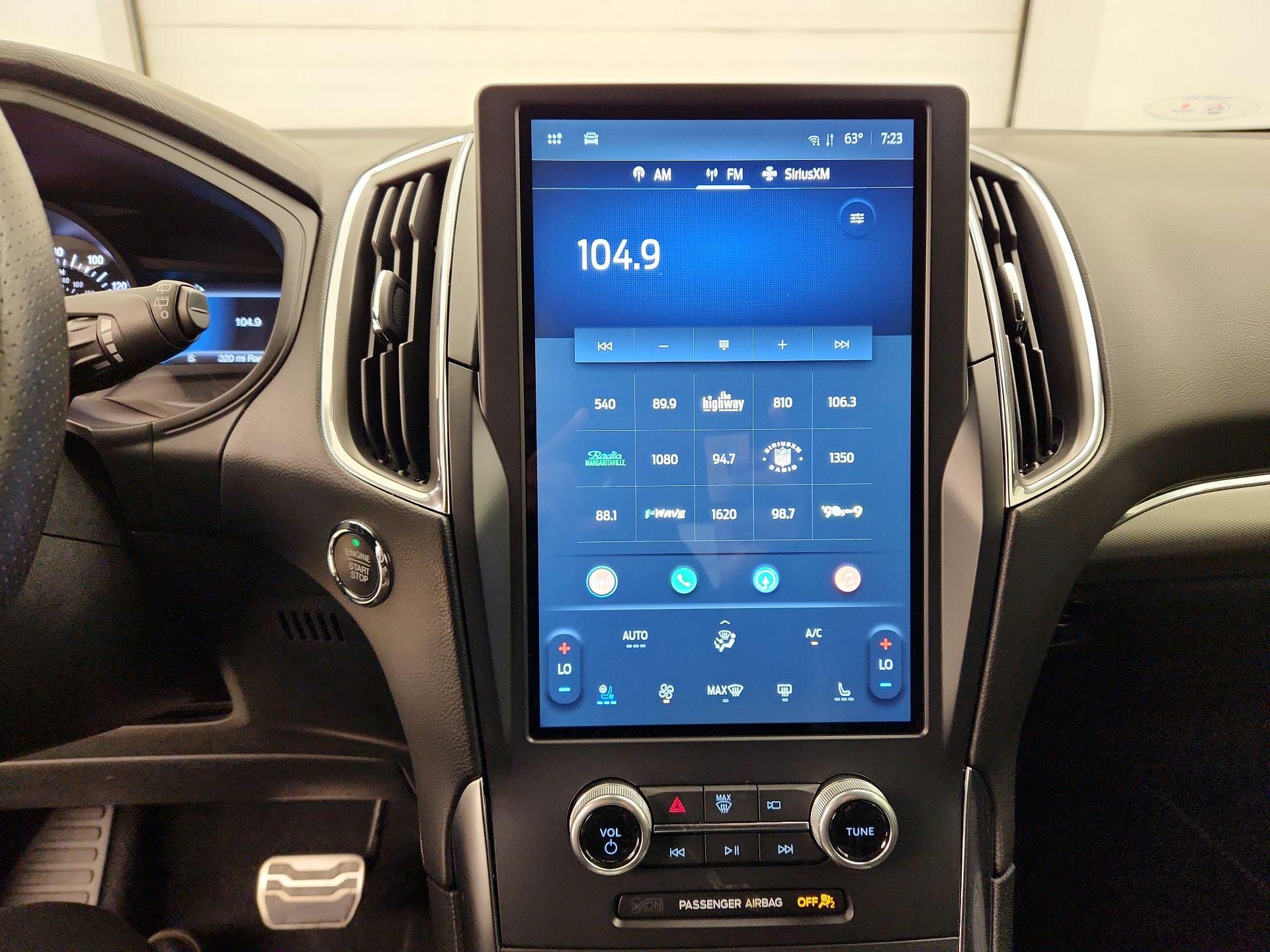 Thumbnail: 2022 Ford Edge - 16