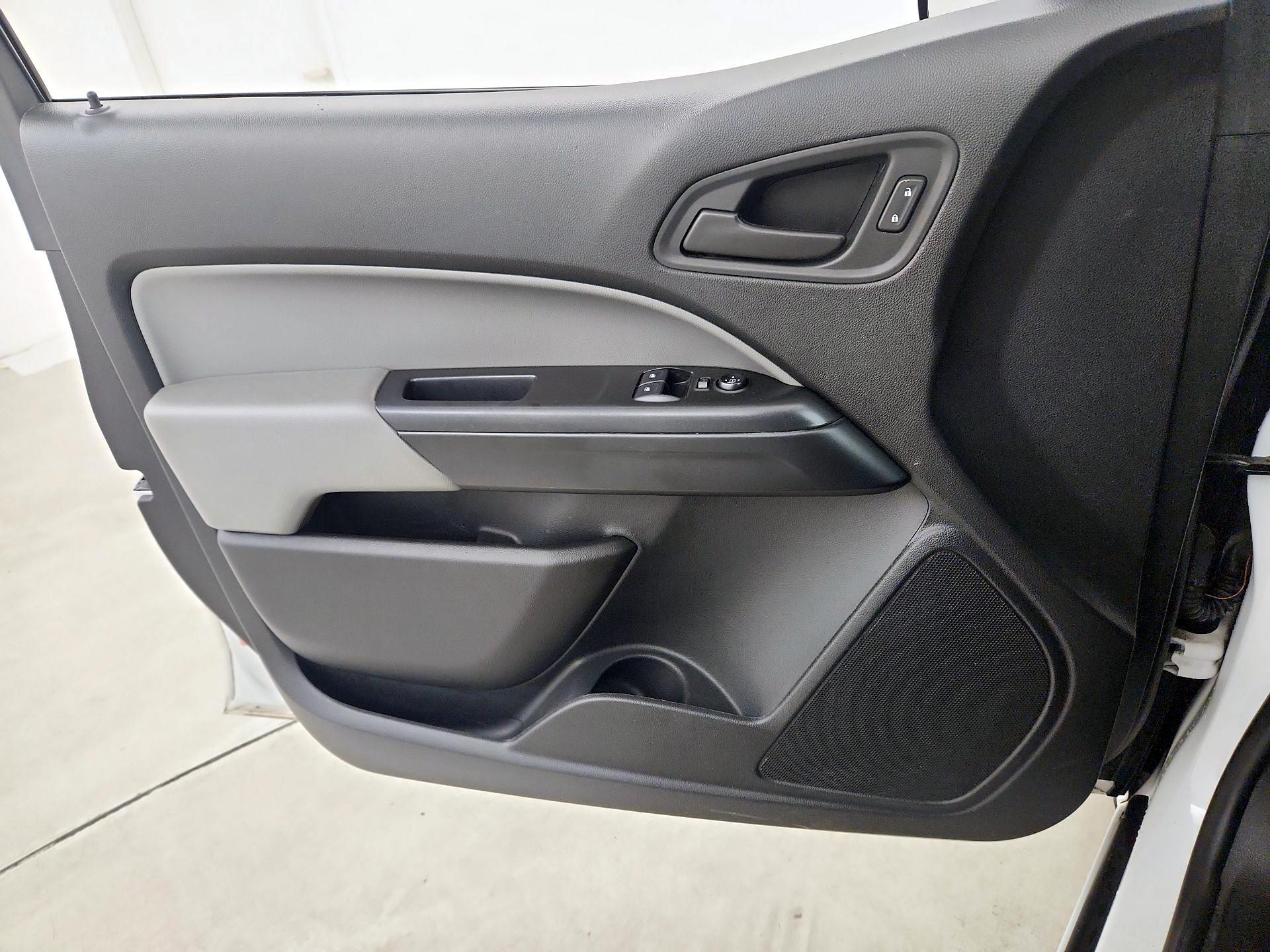 Thumbnail: 2019 Chevrolet Colorado - 12