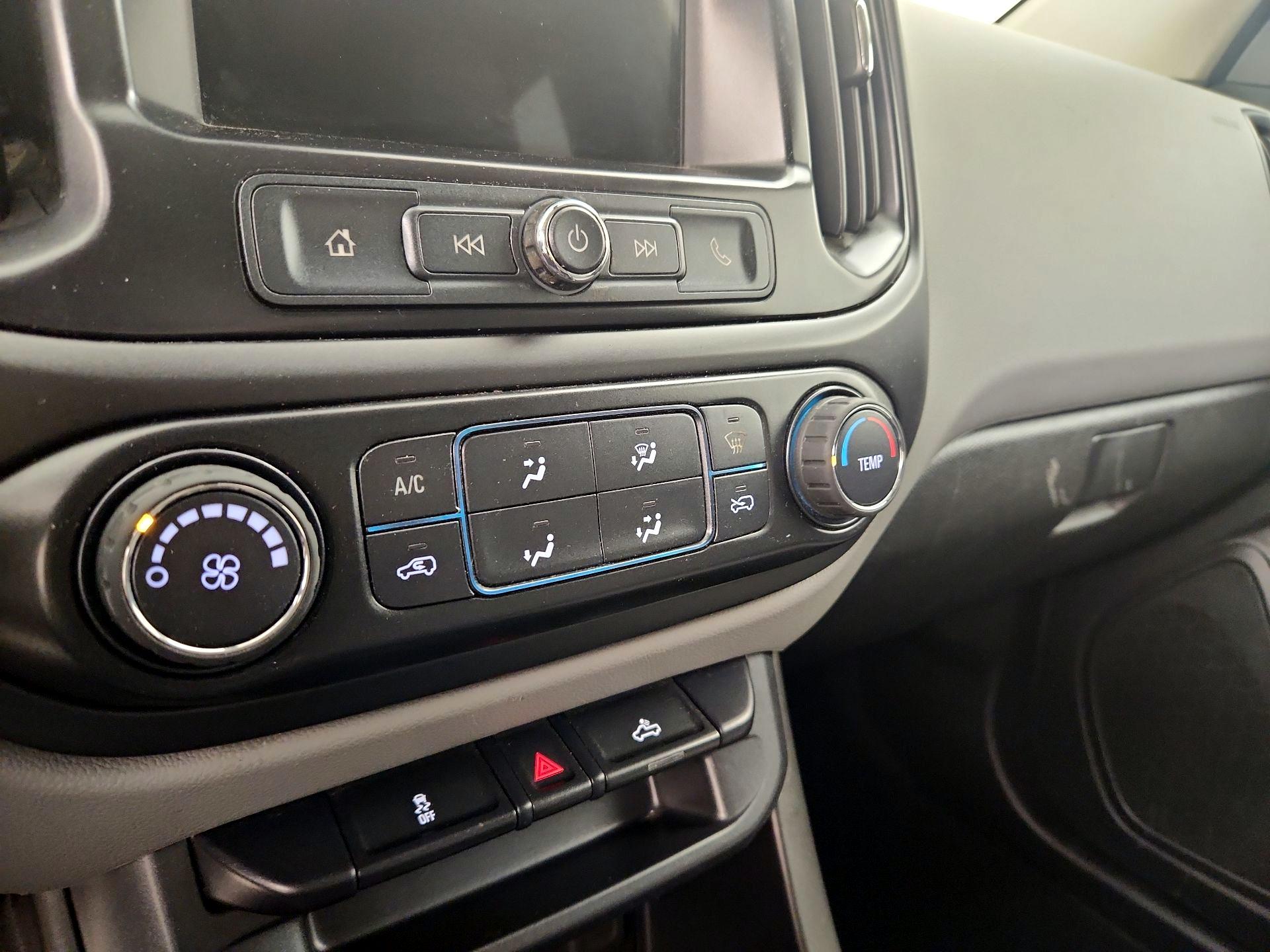 Thumbnail: 2019 Chevrolet Colorado - 16