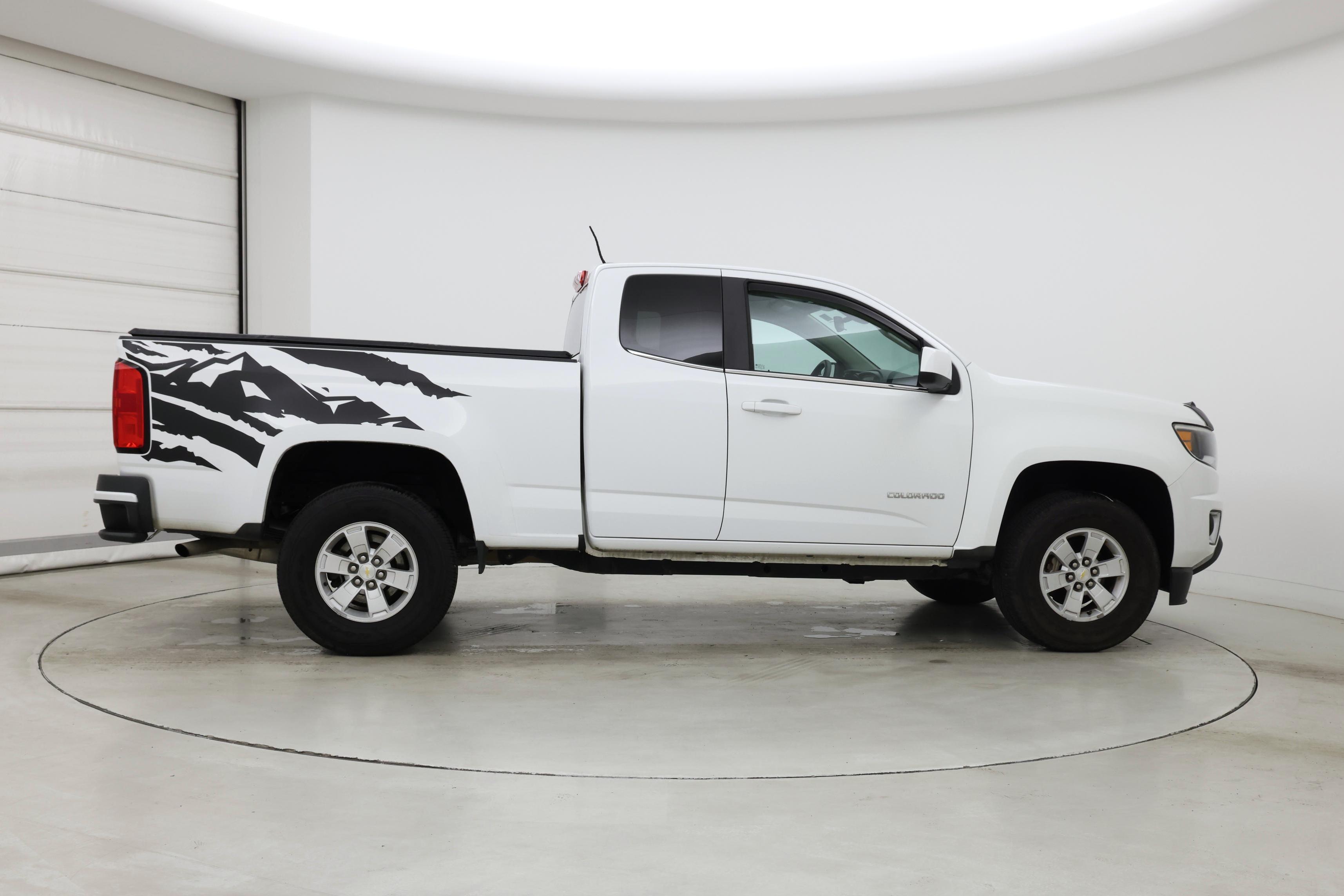 Thumbnail: 2019 Chevrolet Colorado - 7