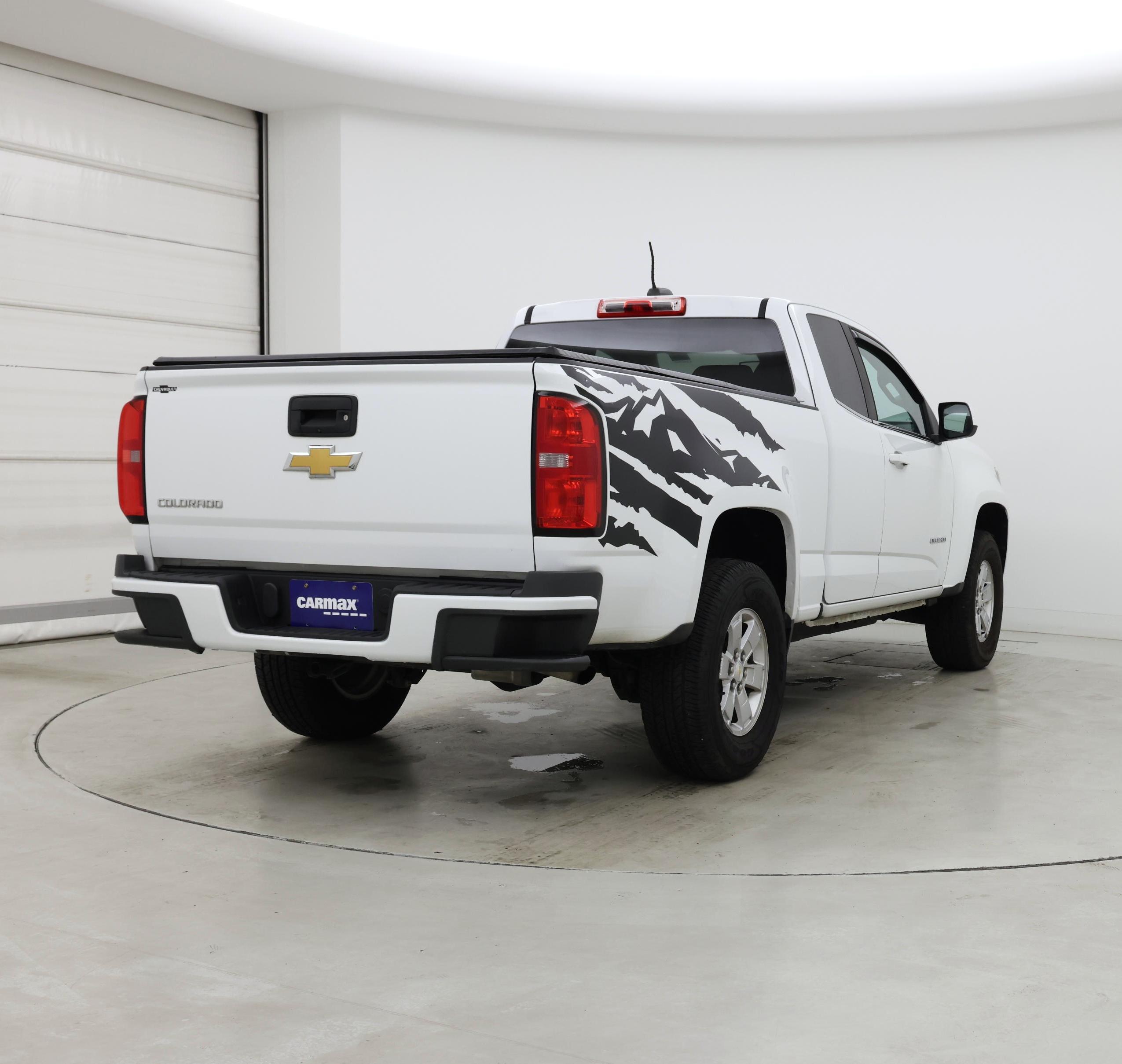 Thumbnail: 2019 Chevrolet Colorado - 8