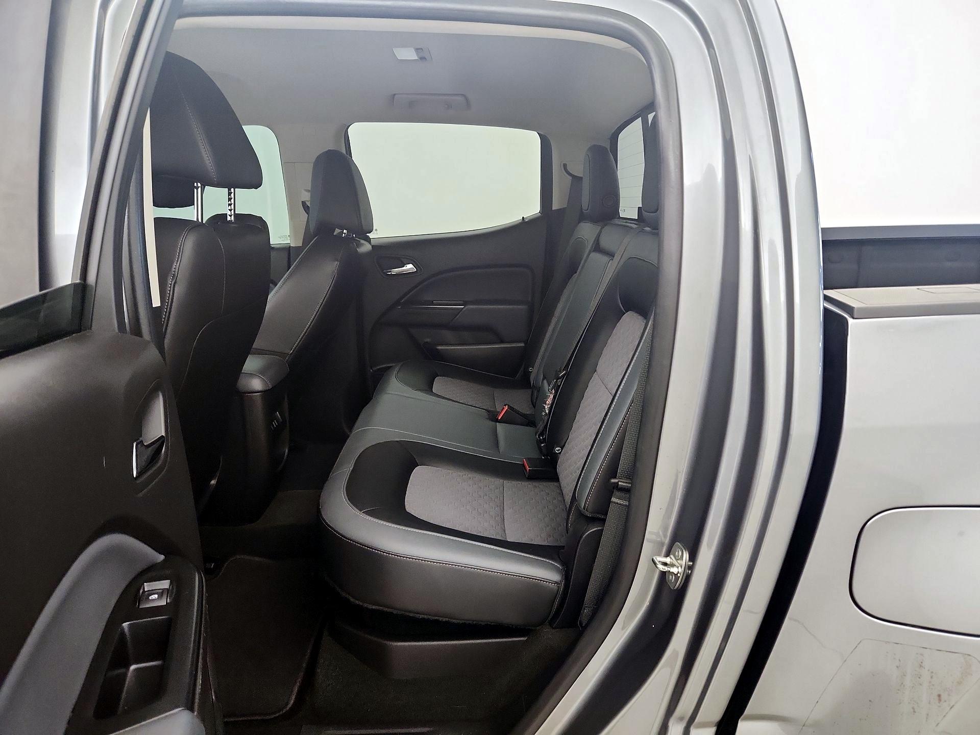 Thumbnail: 2018 Chevrolet Colorado - 19