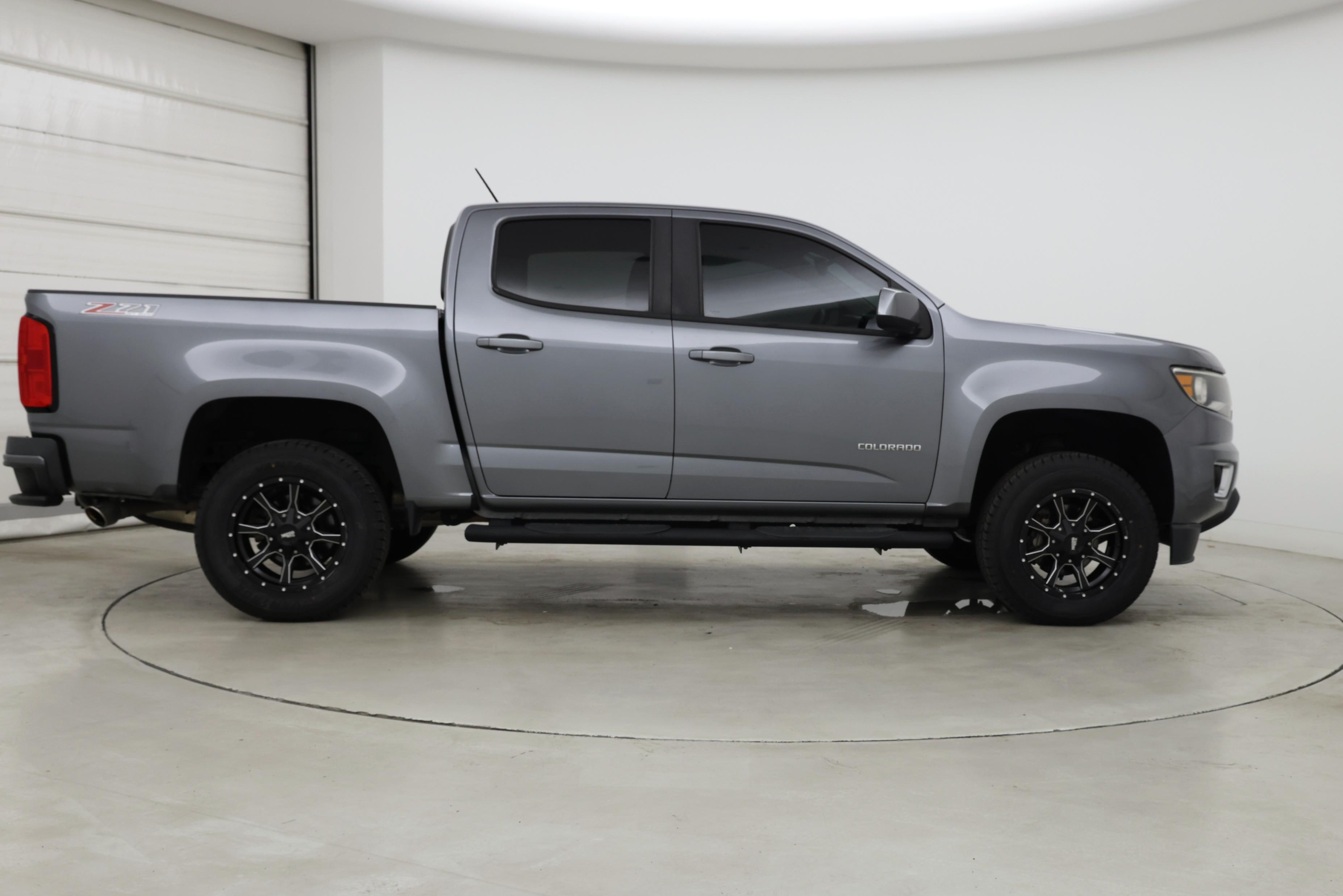 Thumbnail: 2018 Chevrolet Colorado - 7
