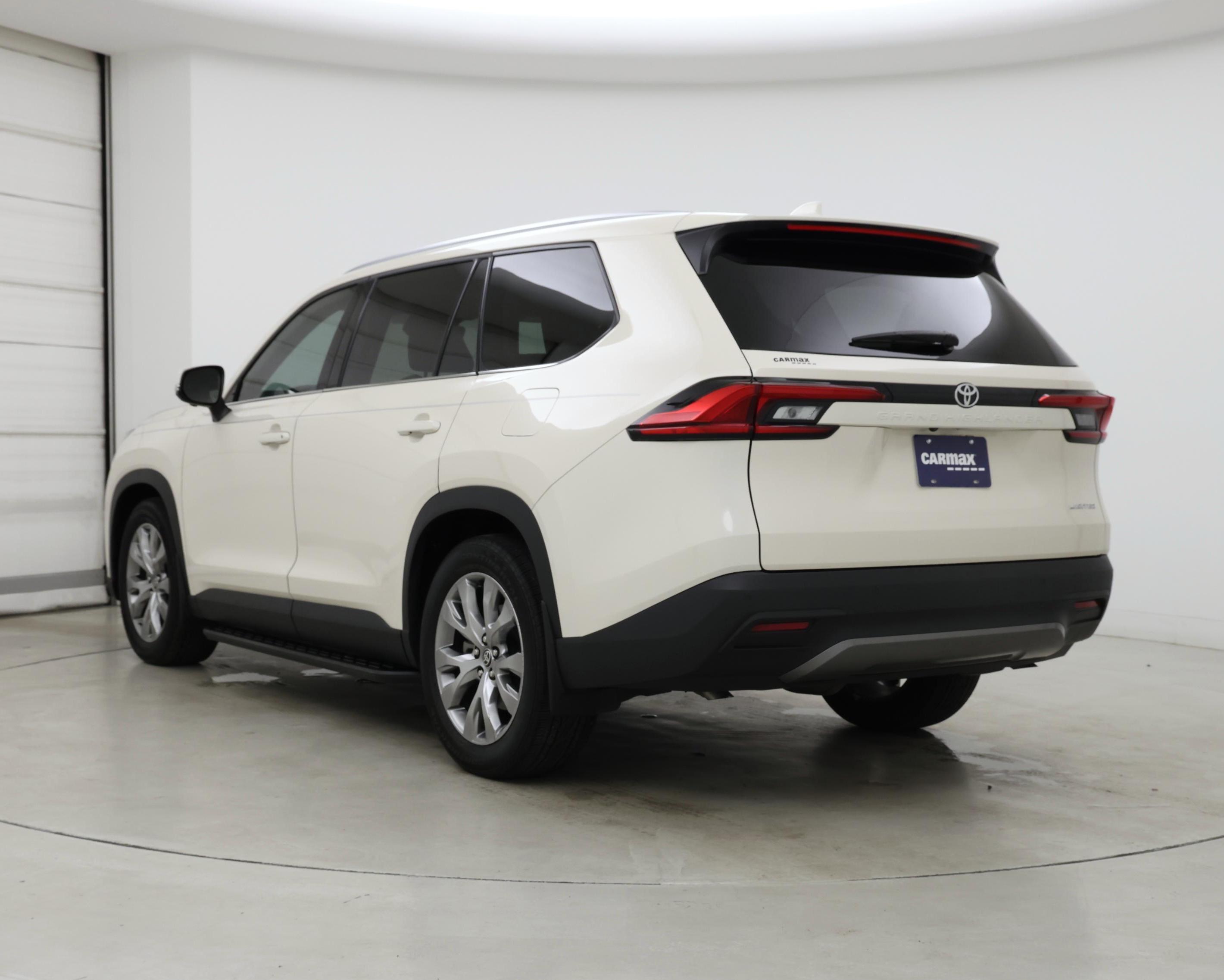 Thumbnail: 2024 Toyota Grand Highlander - 2