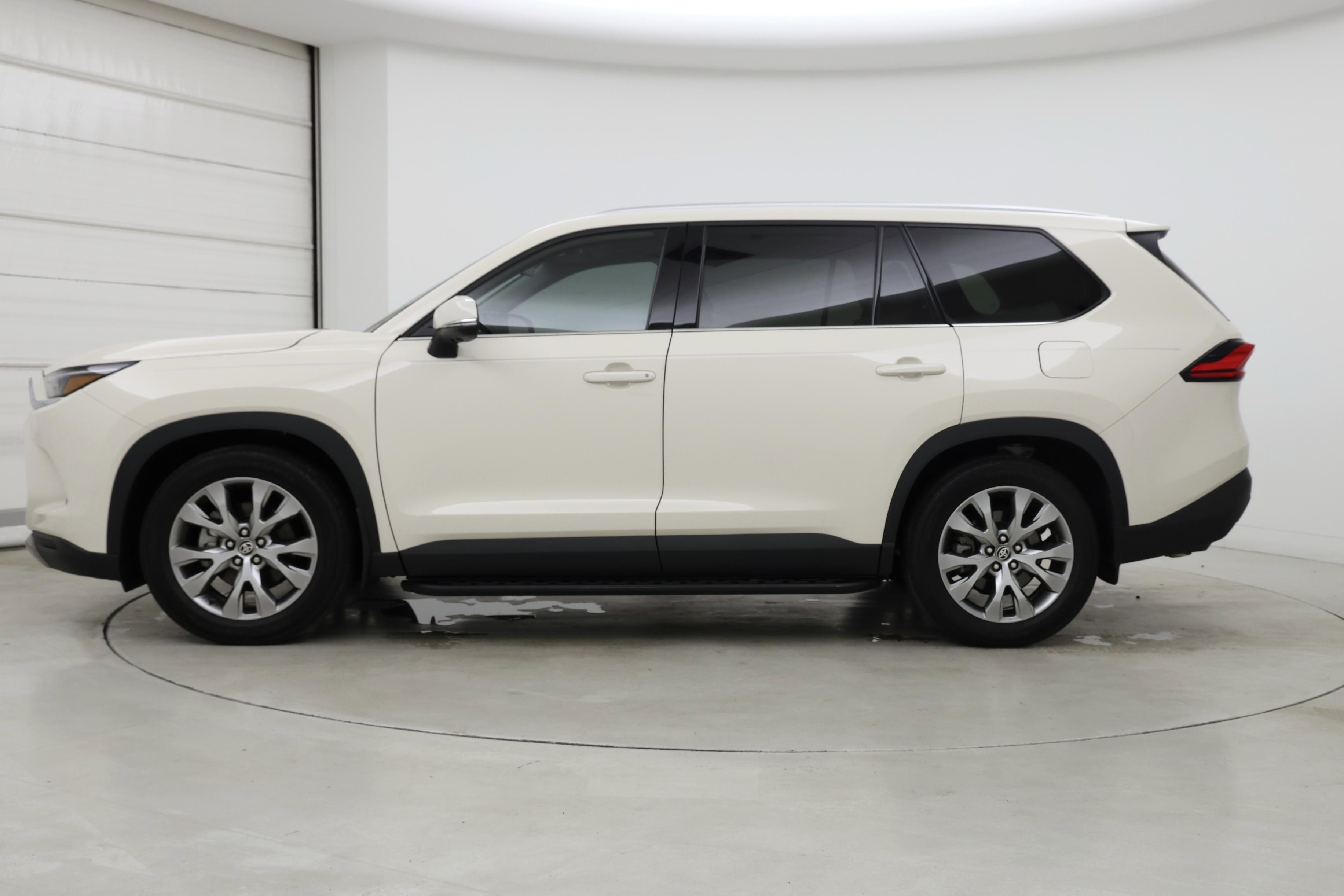 Thumbnail: 2024 Toyota Grand Highlander - 3