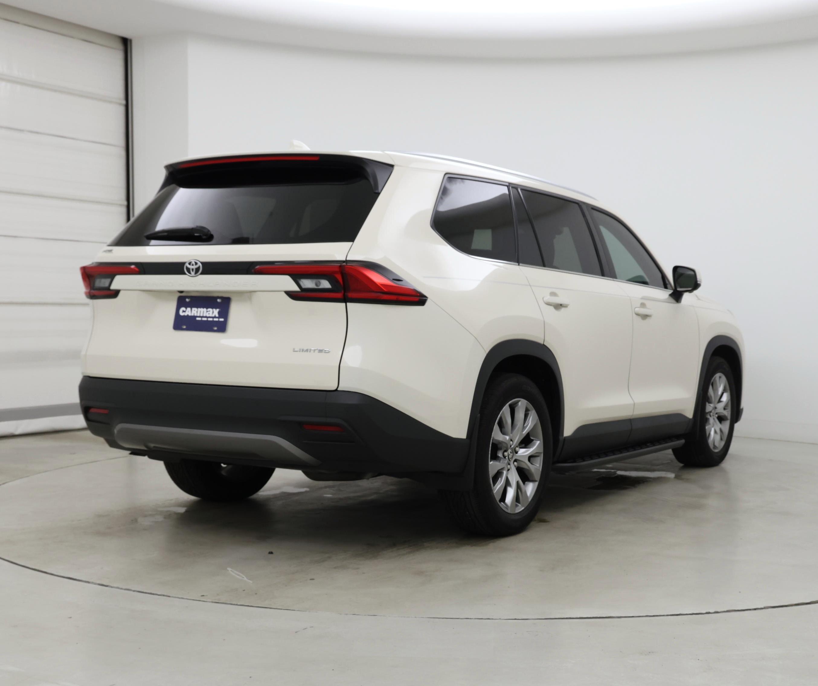 Thumbnail: 2024 Toyota Grand Highlander - 8
