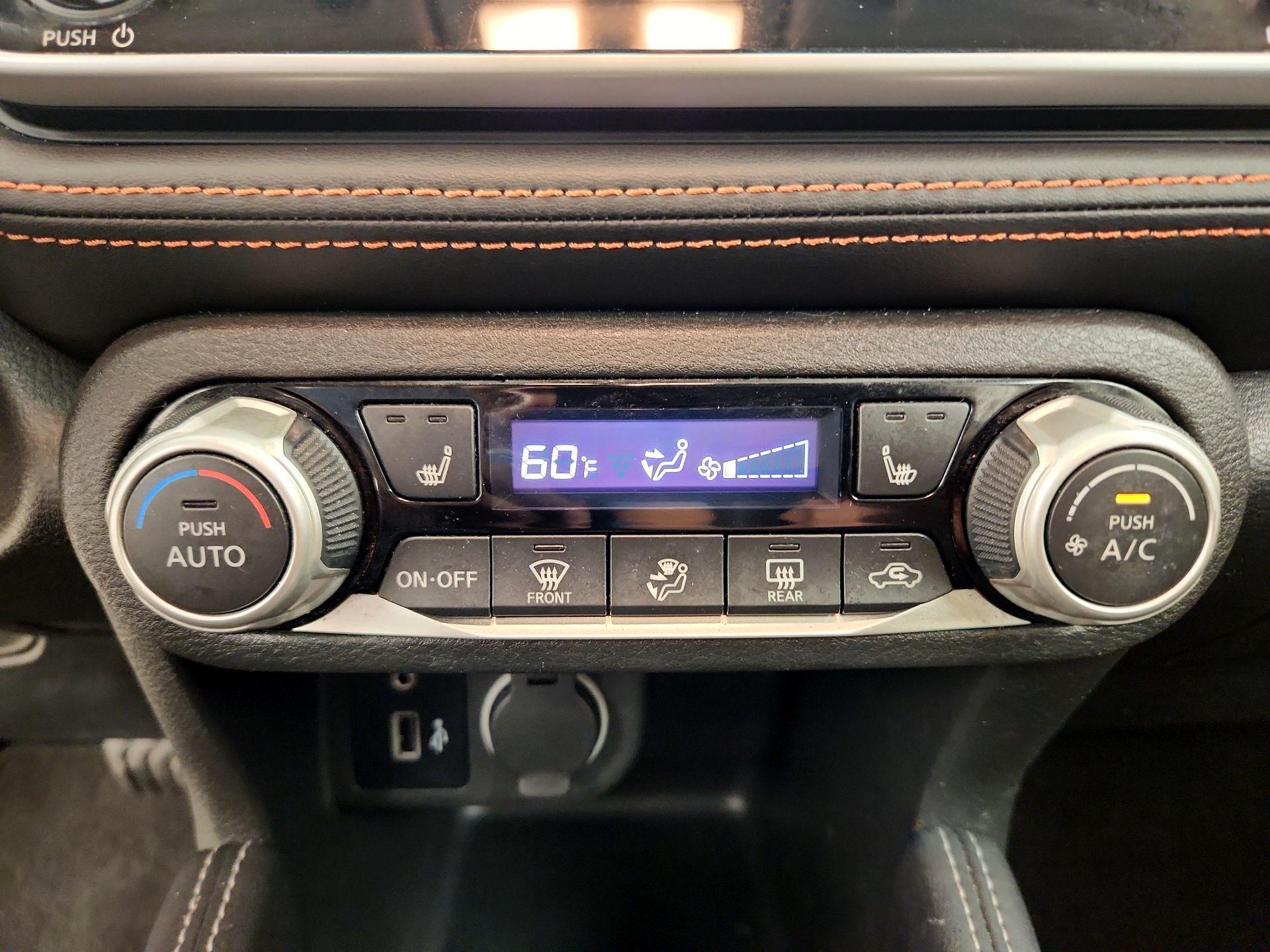 Thumbnail: 2020 Nissan Kicks - 16
