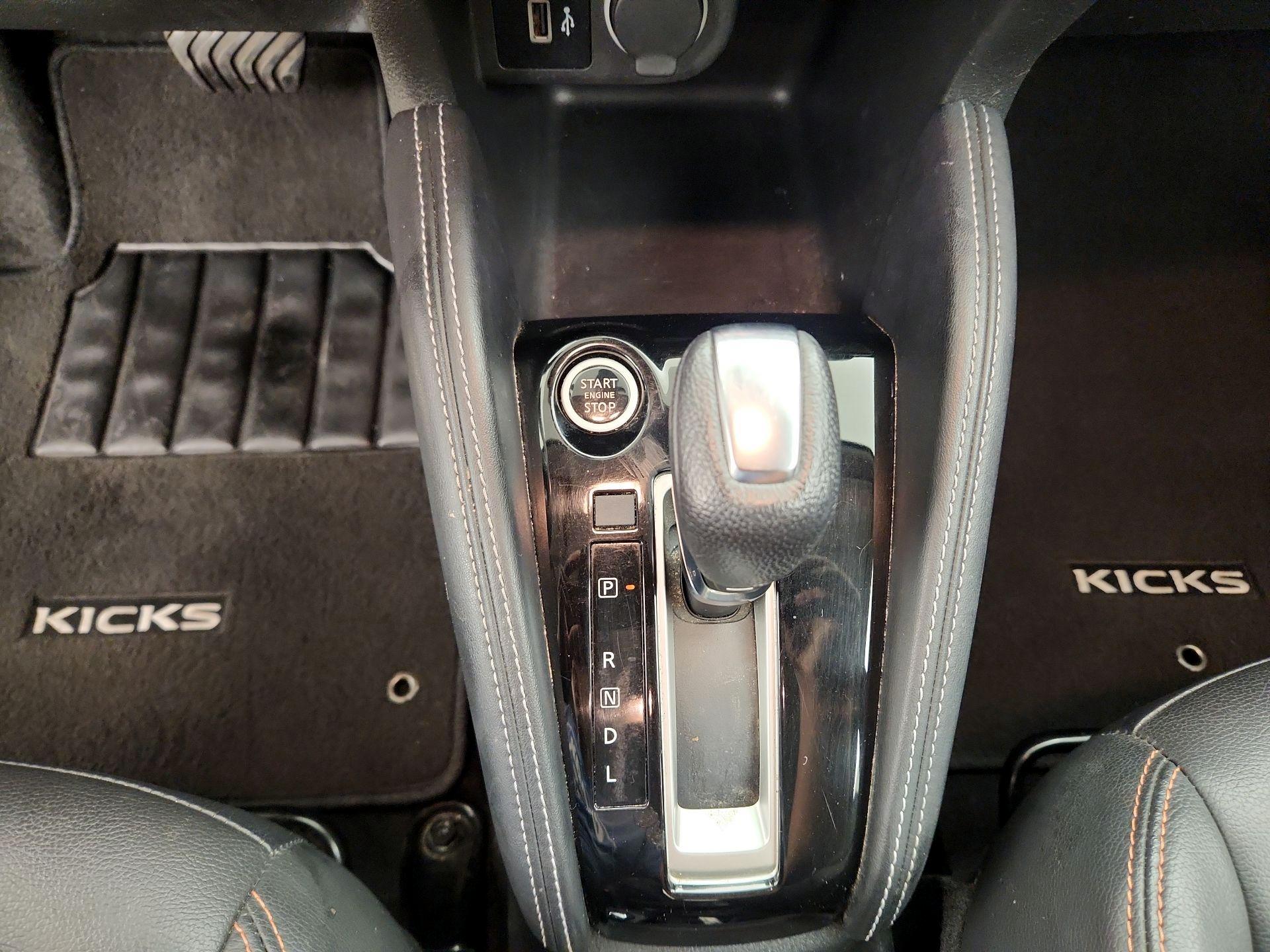 Thumbnail: 2020 Nissan Kicks - 17