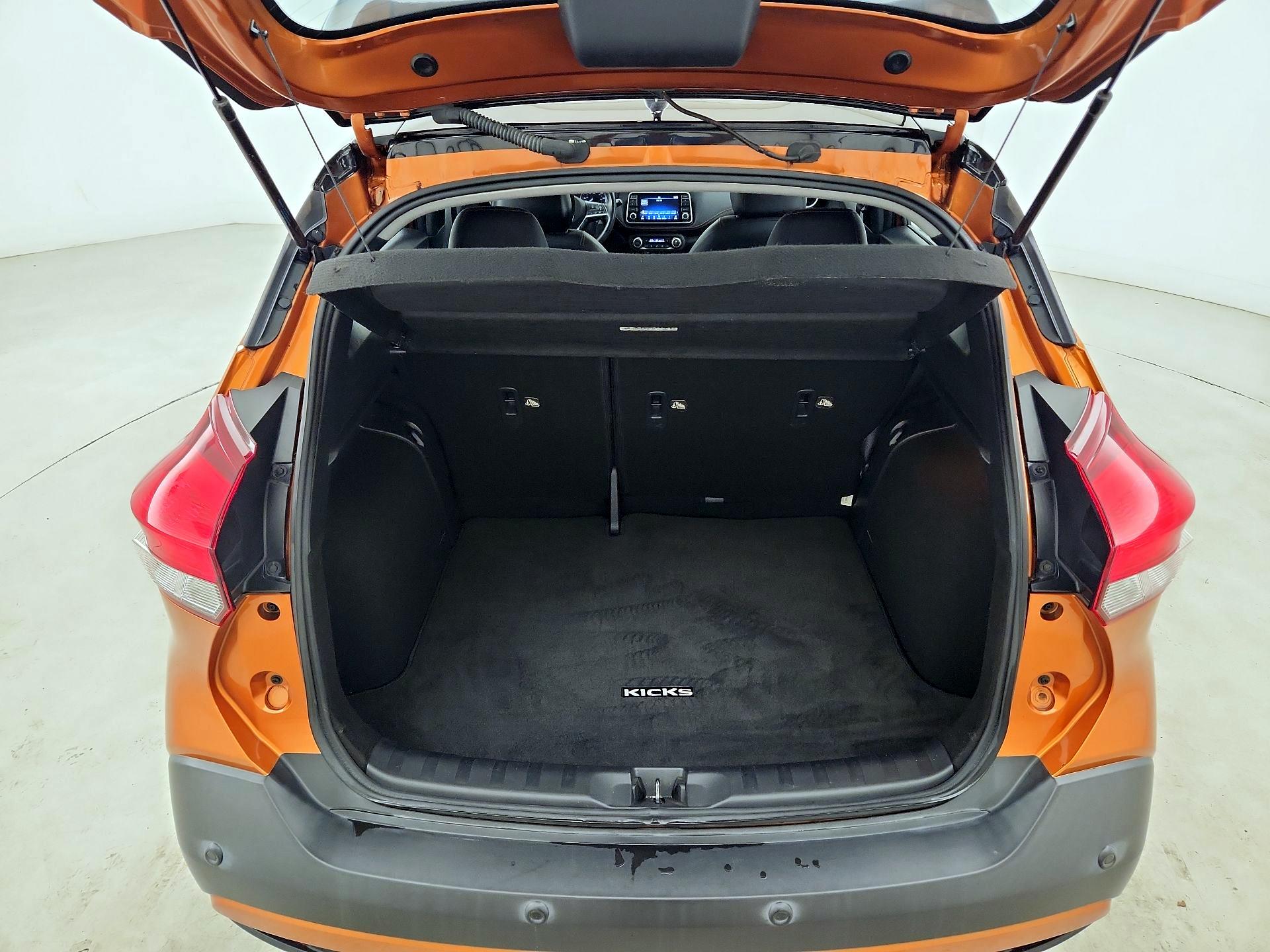 Thumbnail: 2020 Nissan Kicks - 20