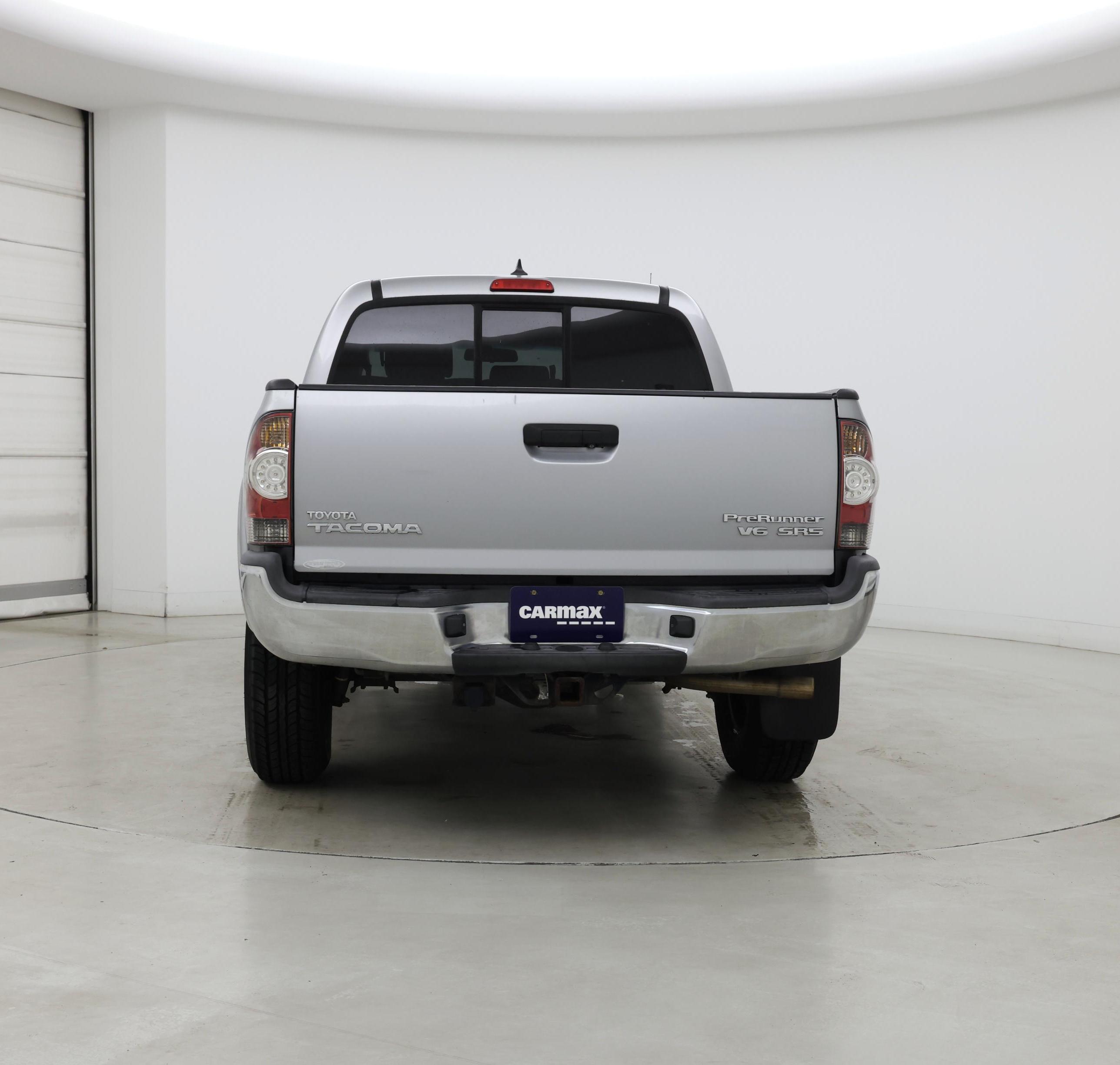 Thumbnail: 2015 Toyota Tacoma - 6
