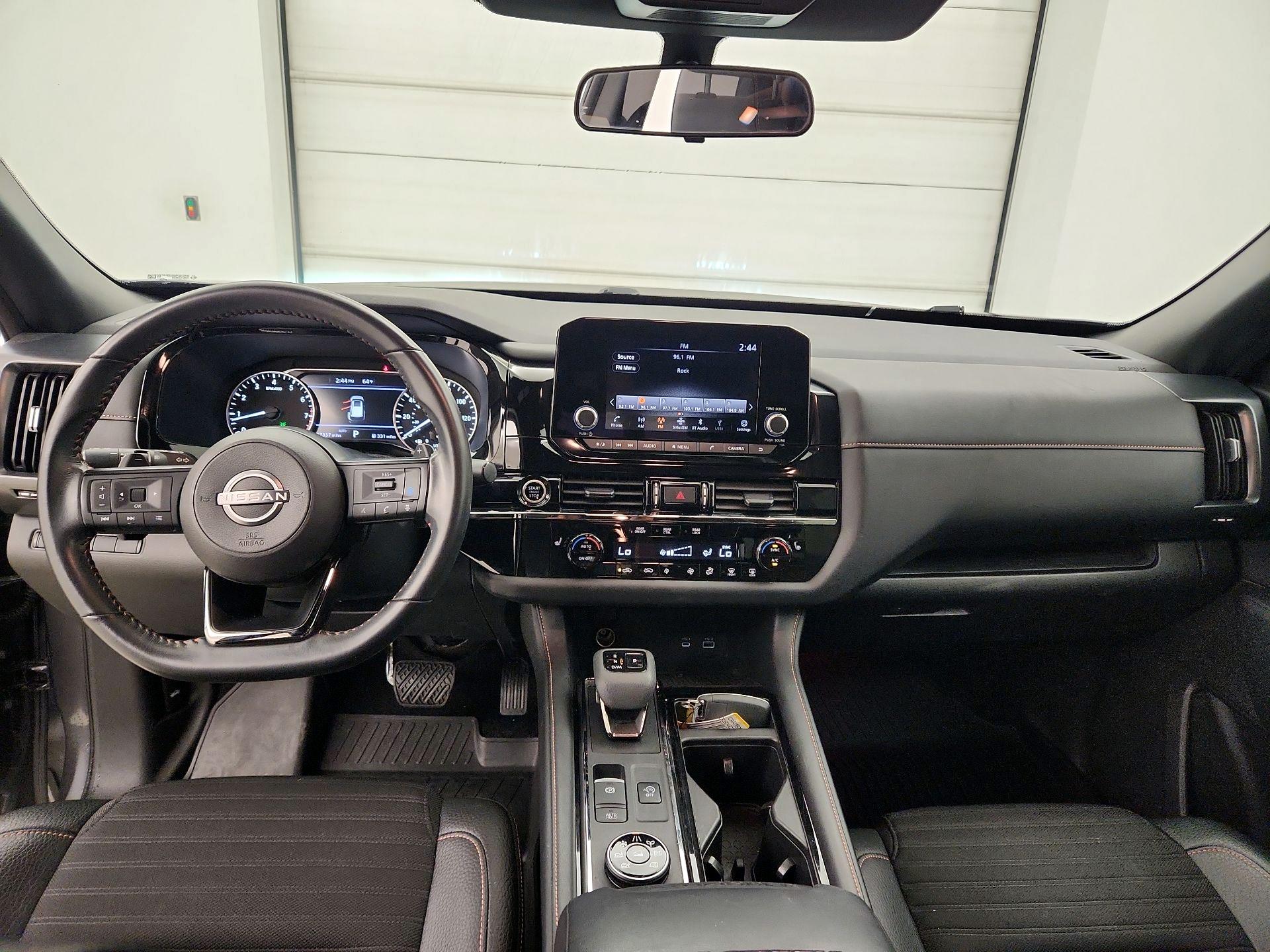 Thumbnail: 2024 Nissan Pathfinder - 9