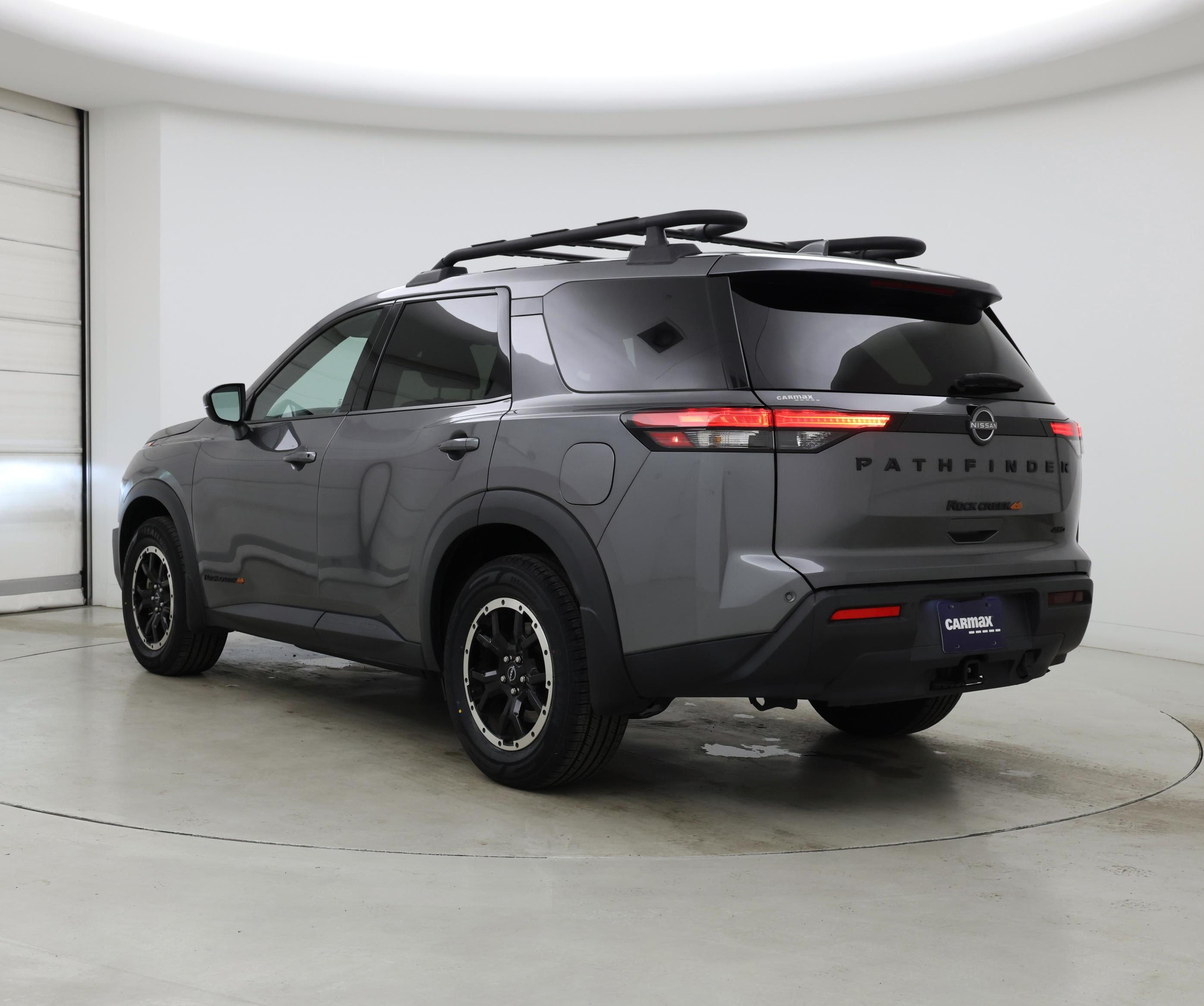 Thumbnail: 2024 Nissan Pathfinder - 2