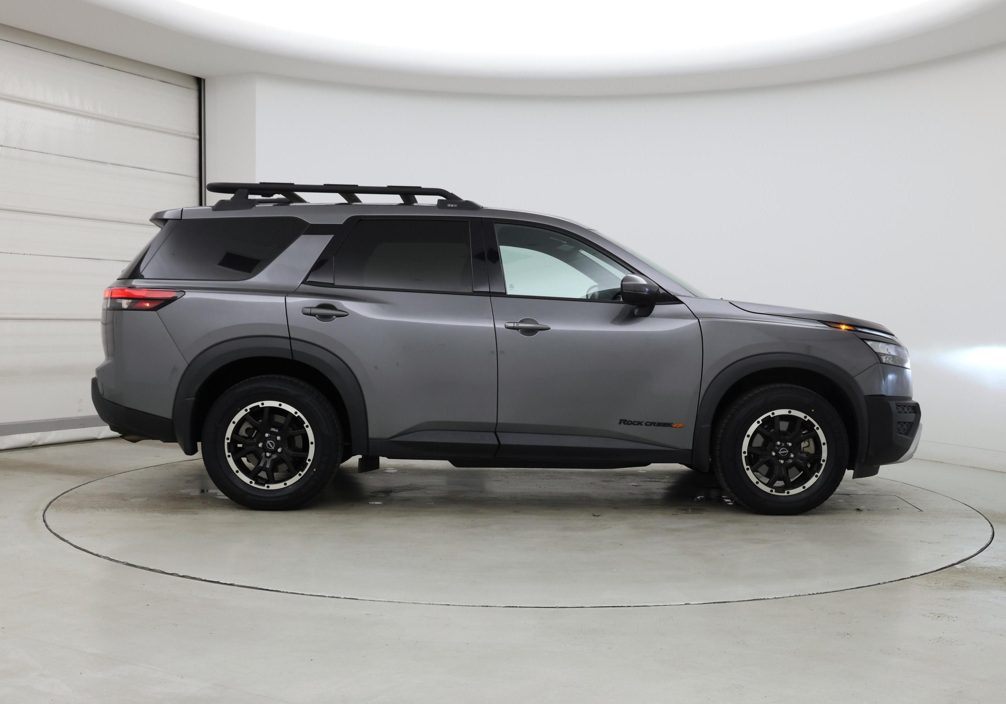 Thumbnail: 2024 Nissan Pathfinder - 7