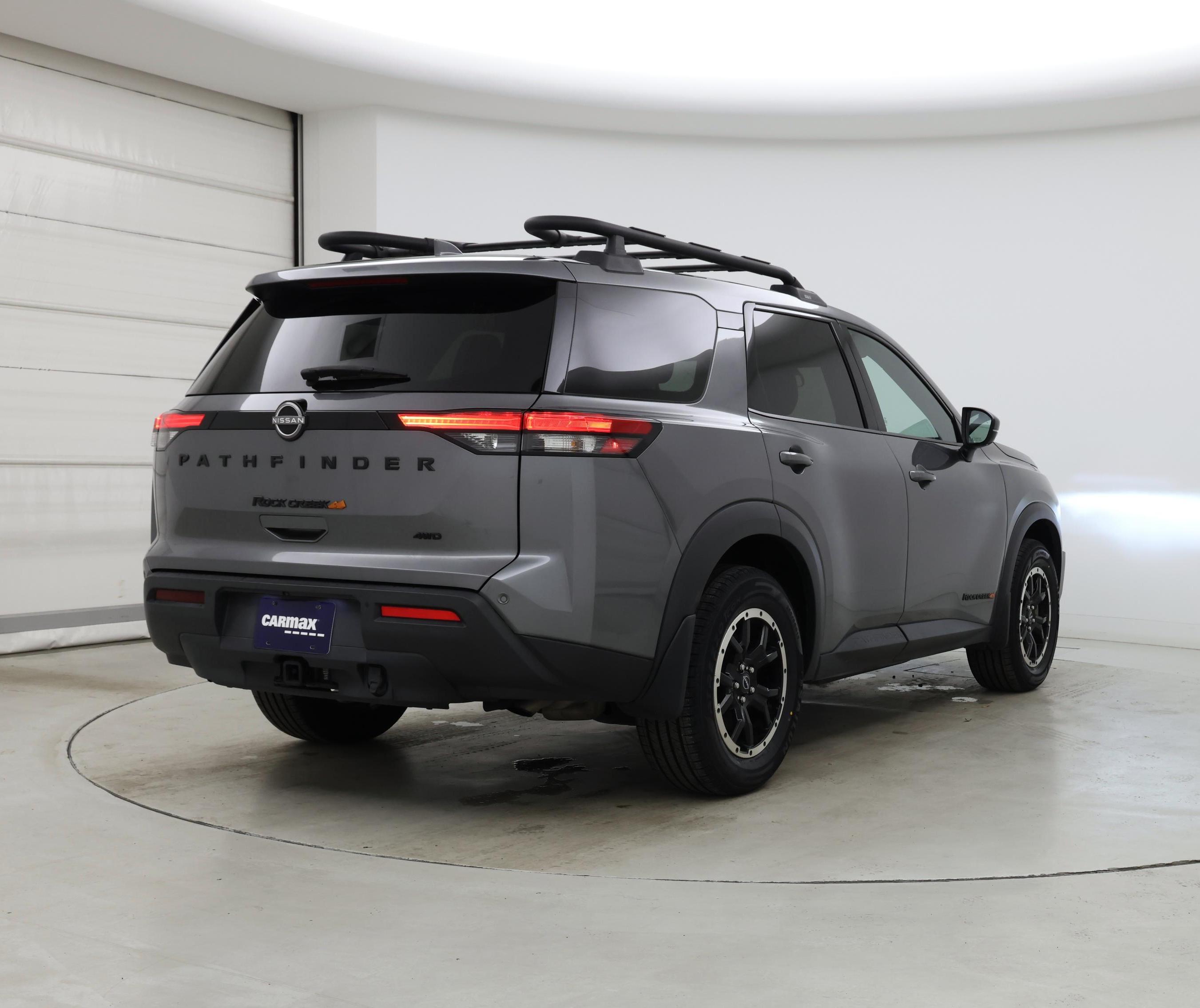 Thumbnail: 2024 Nissan Pathfinder - 8