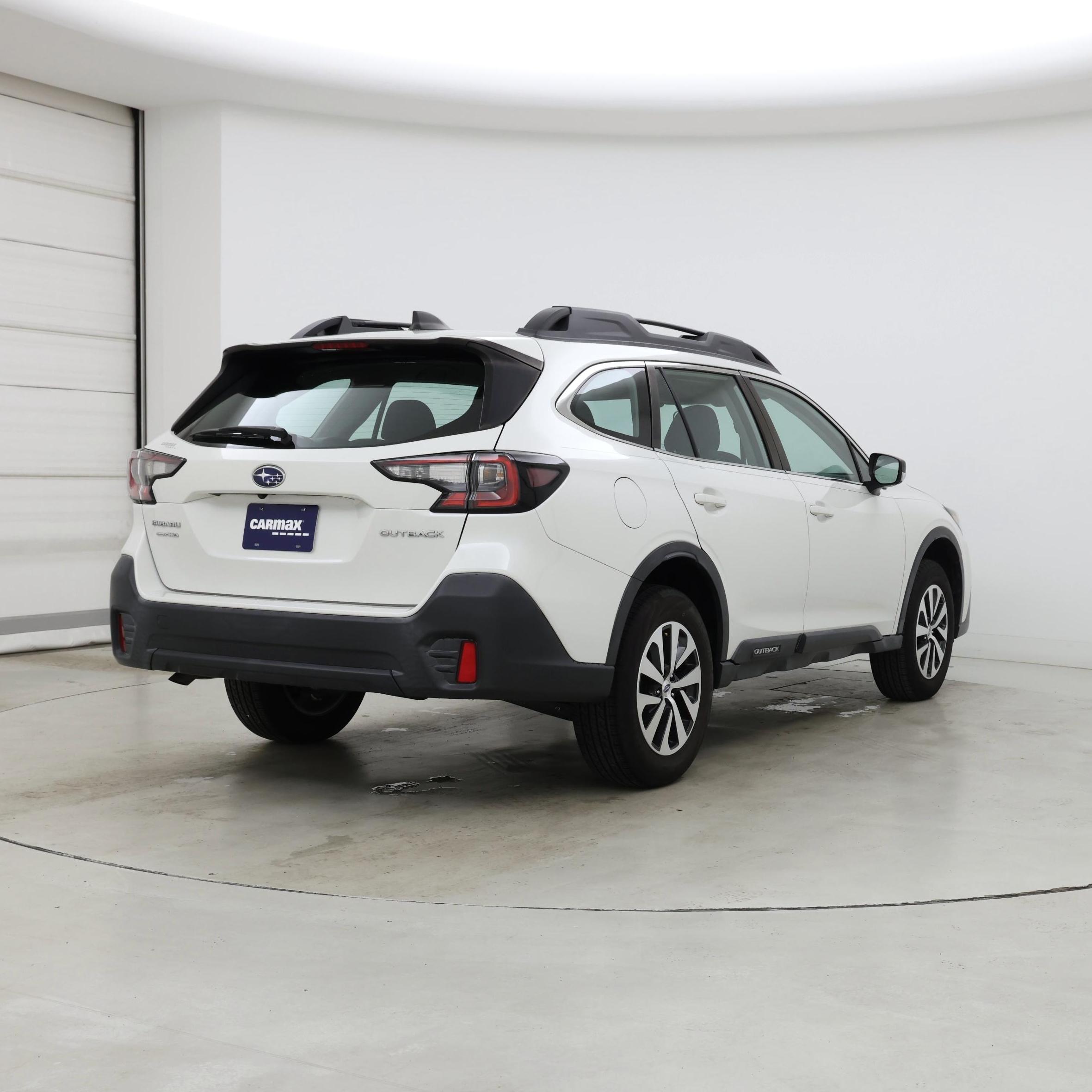 Thumbnail: 2022 Subaru Outback - 8