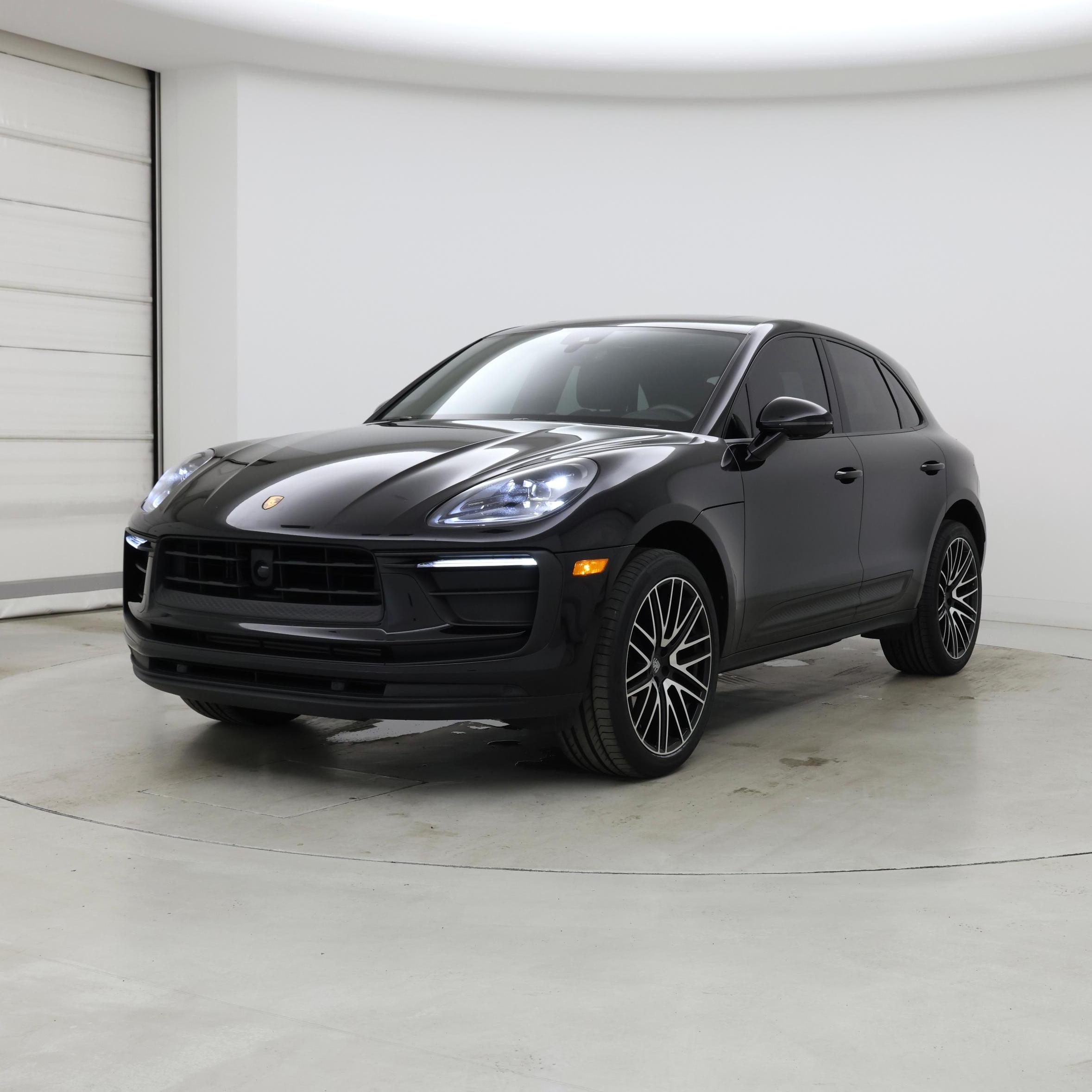 Thumbnail: 2024 Porsche Macan - 4