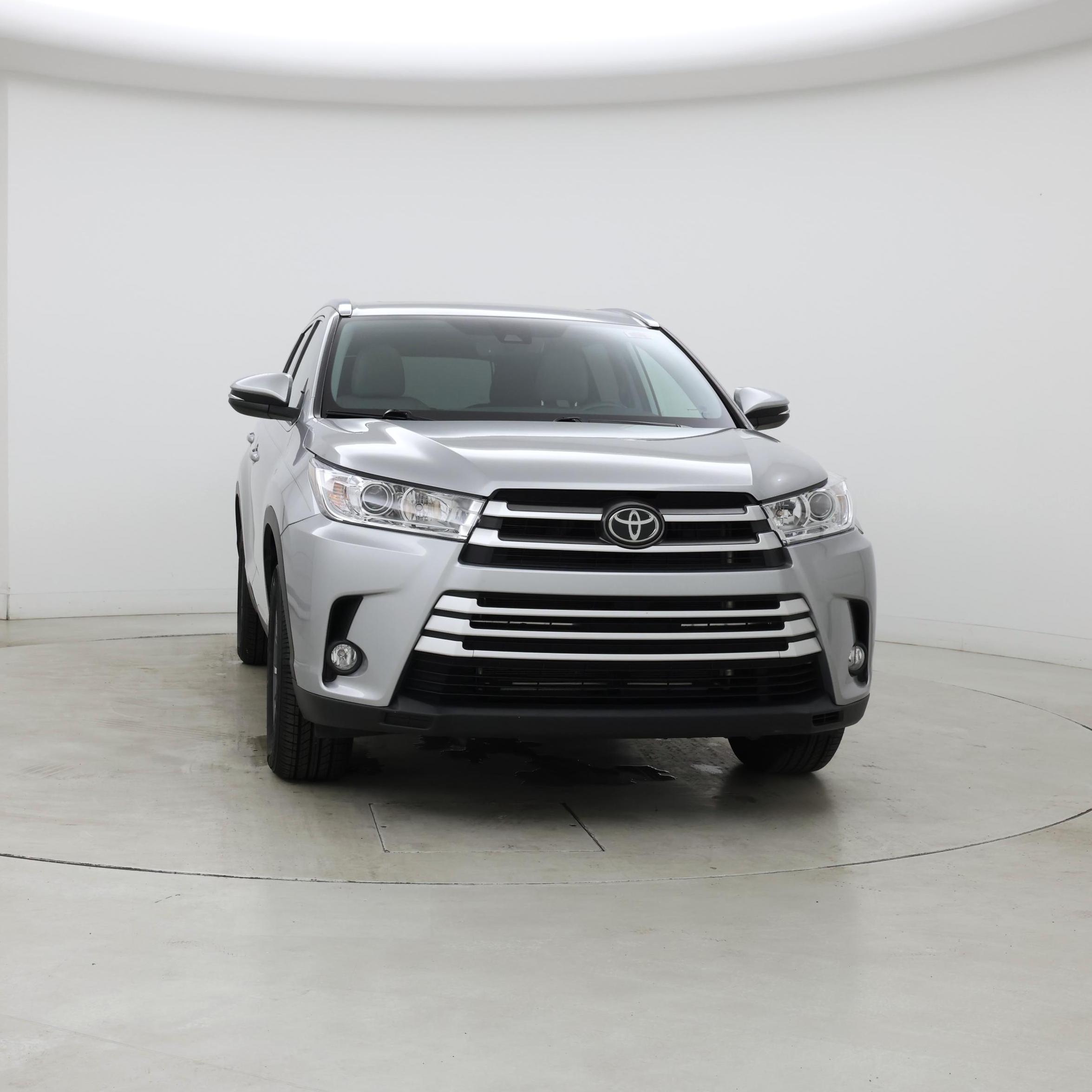 Thumbnail: 2019 Toyota Highlander - 5