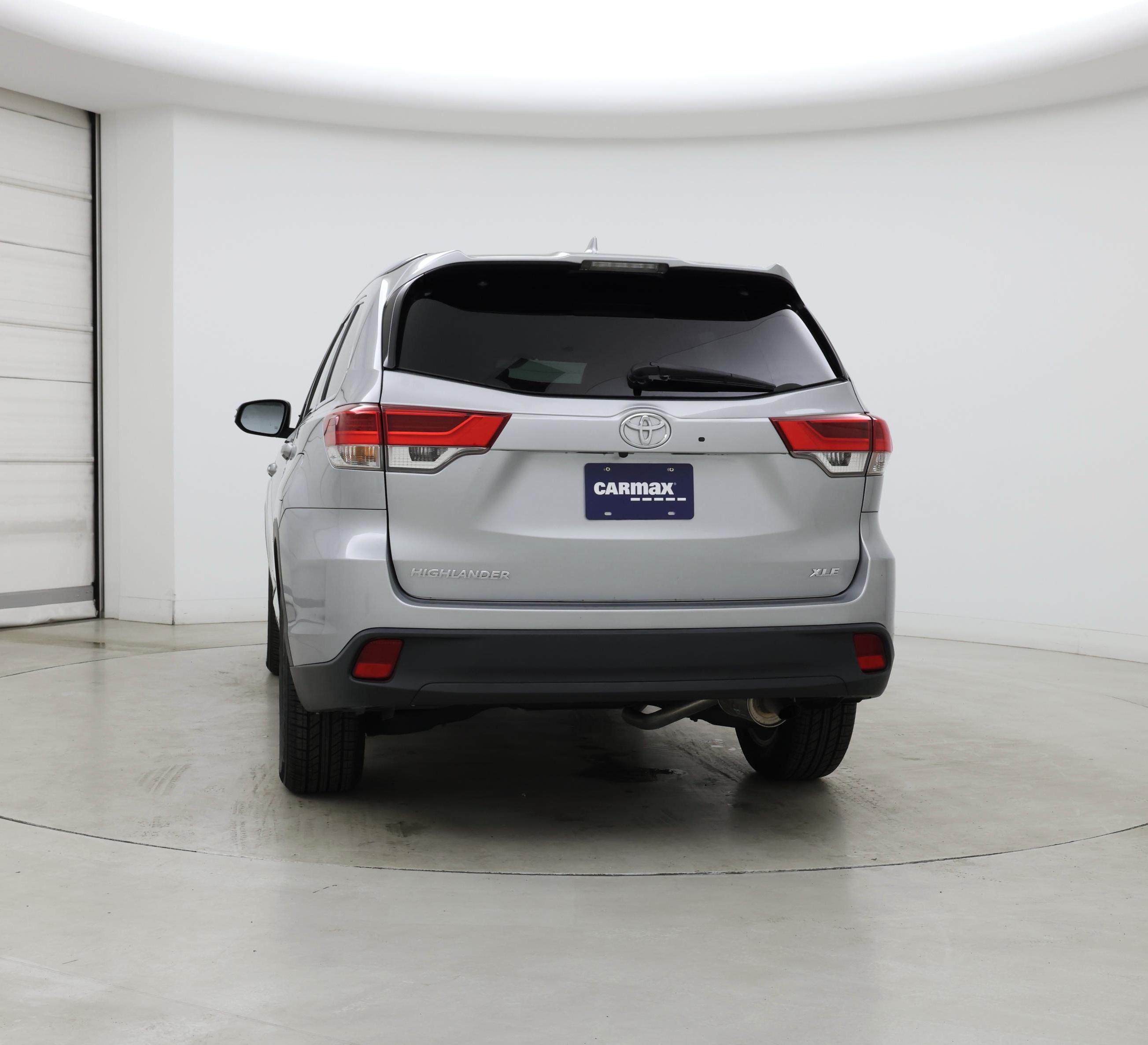 Thumbnail: 2019 Toyota Highlander - 6