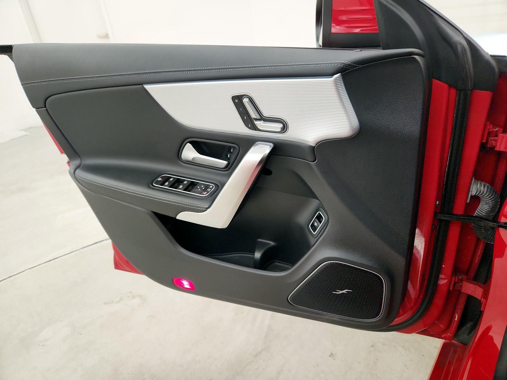 Thumbnail: 2020 Mercedes-Benz CLA - 12