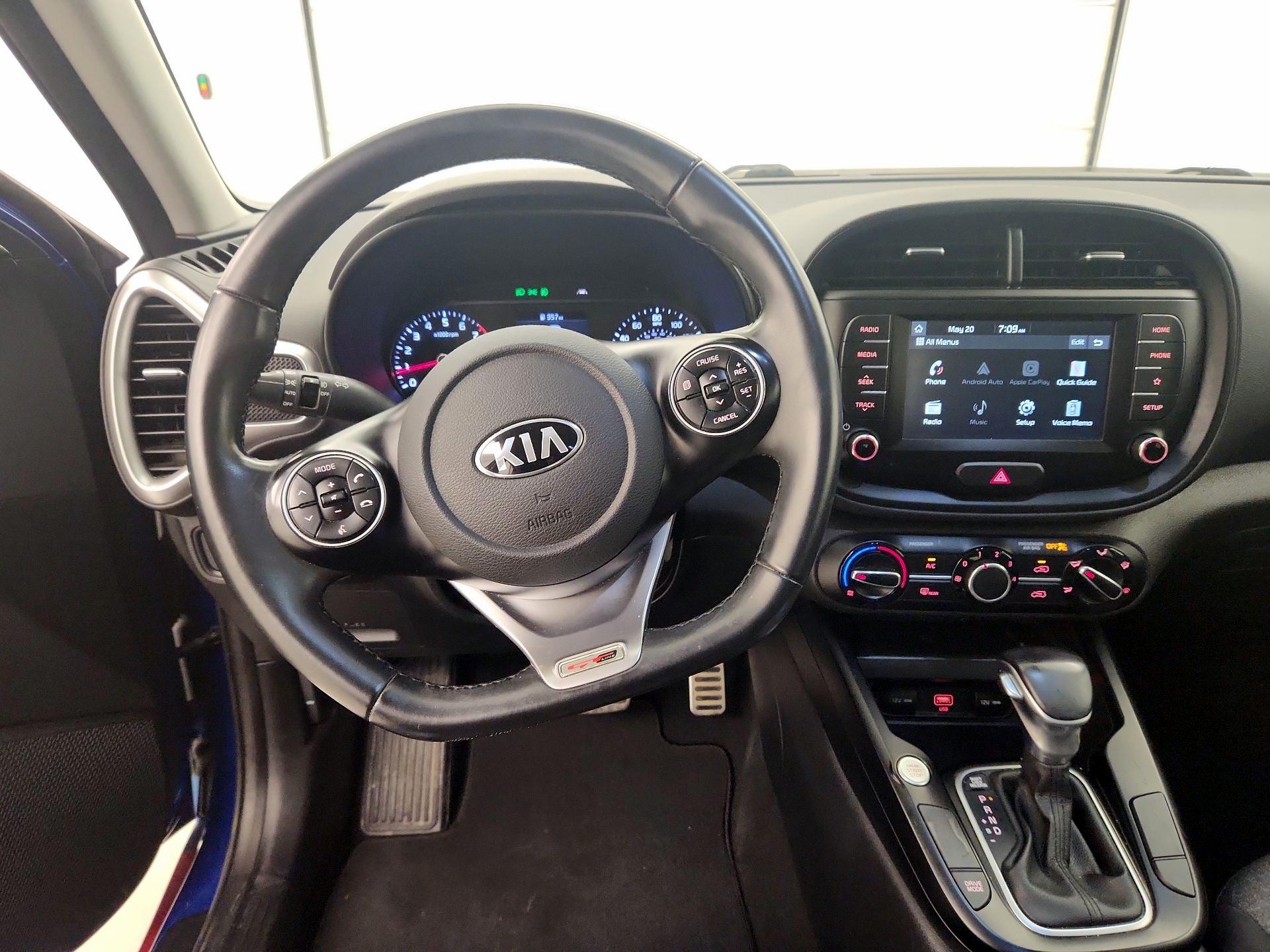 Thumbnail: 2020 Kia Soul - 10