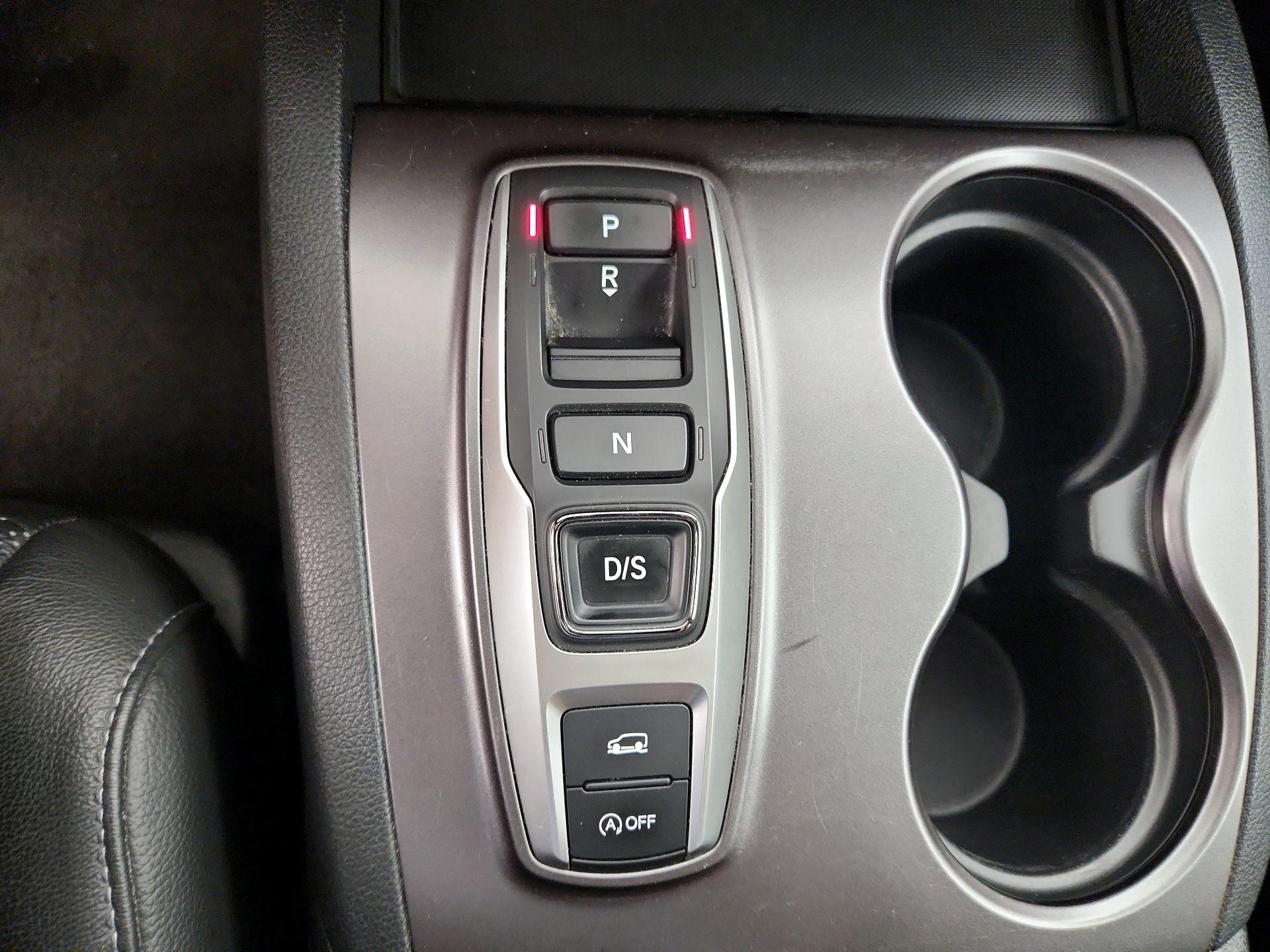 Thumbnail: 2020 Honda Passport - 17