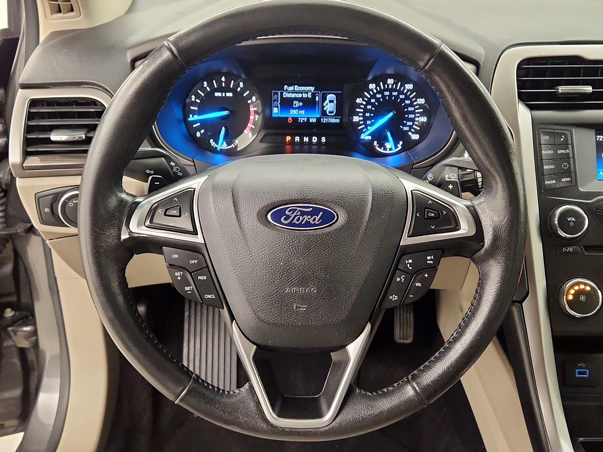 Thumbnail: 2017 Ford Fusion - 10