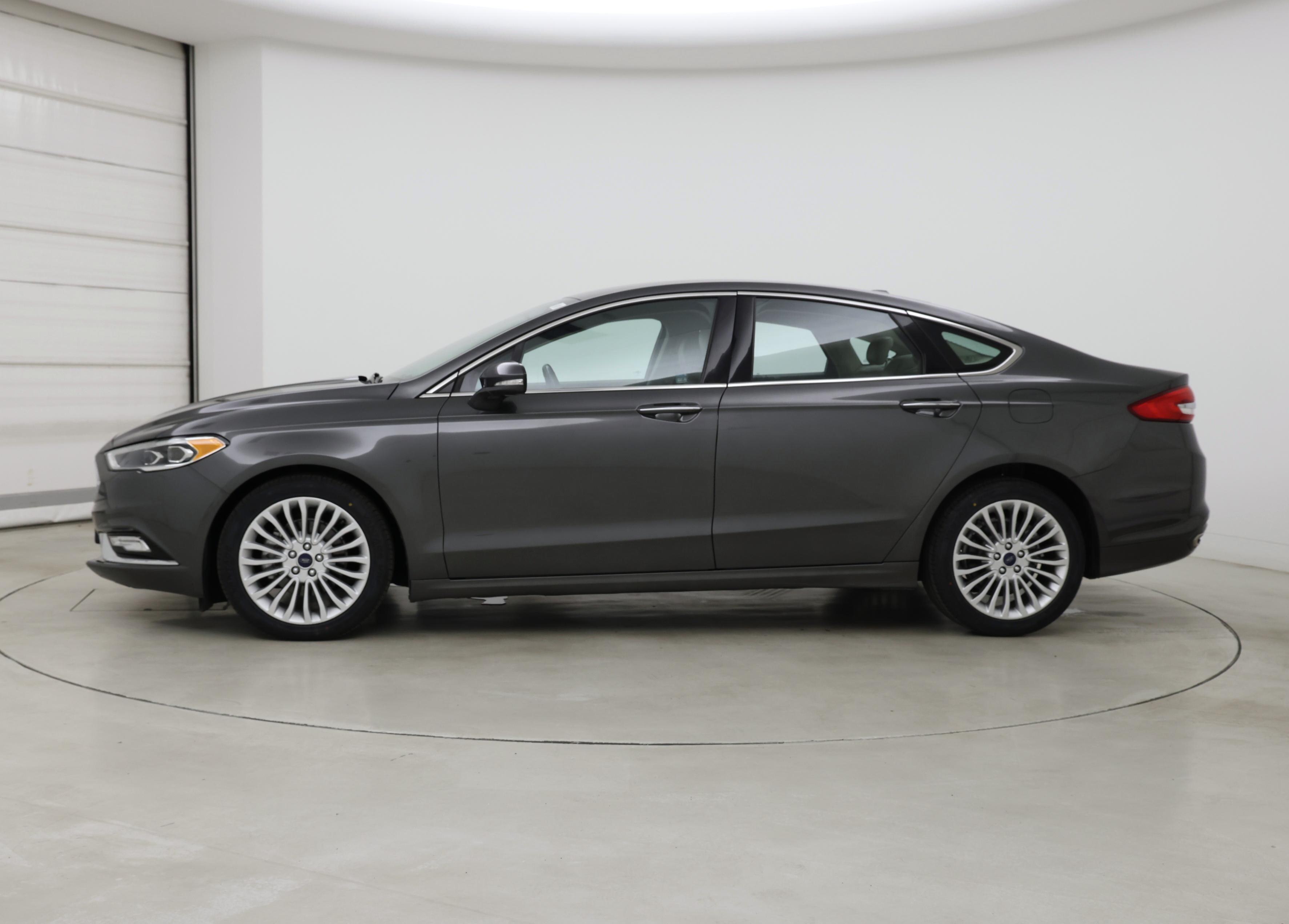 Thumbnail: 2017 Ford Fusion - 3
