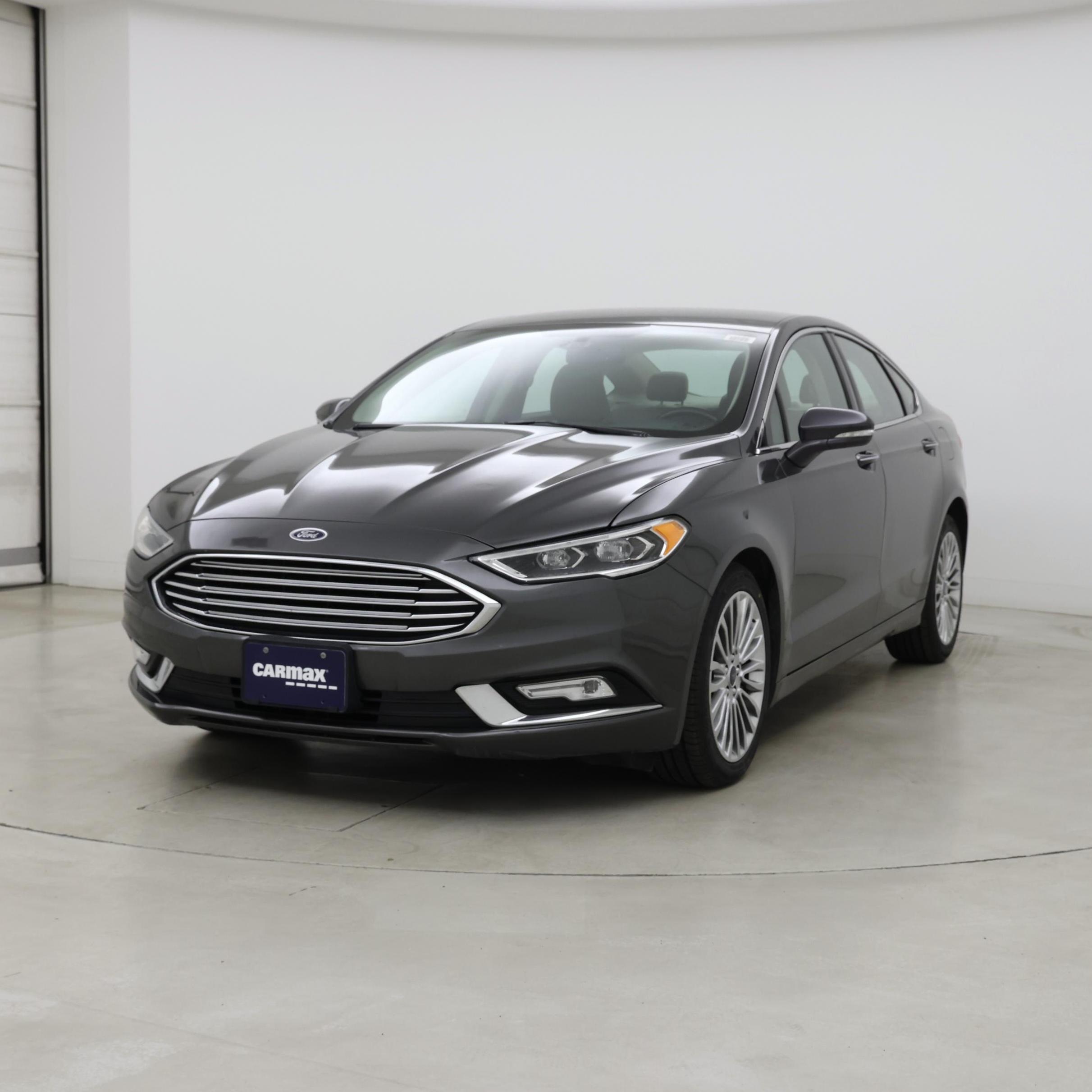 Thumbnail: 2017 Ford Fusion - 4