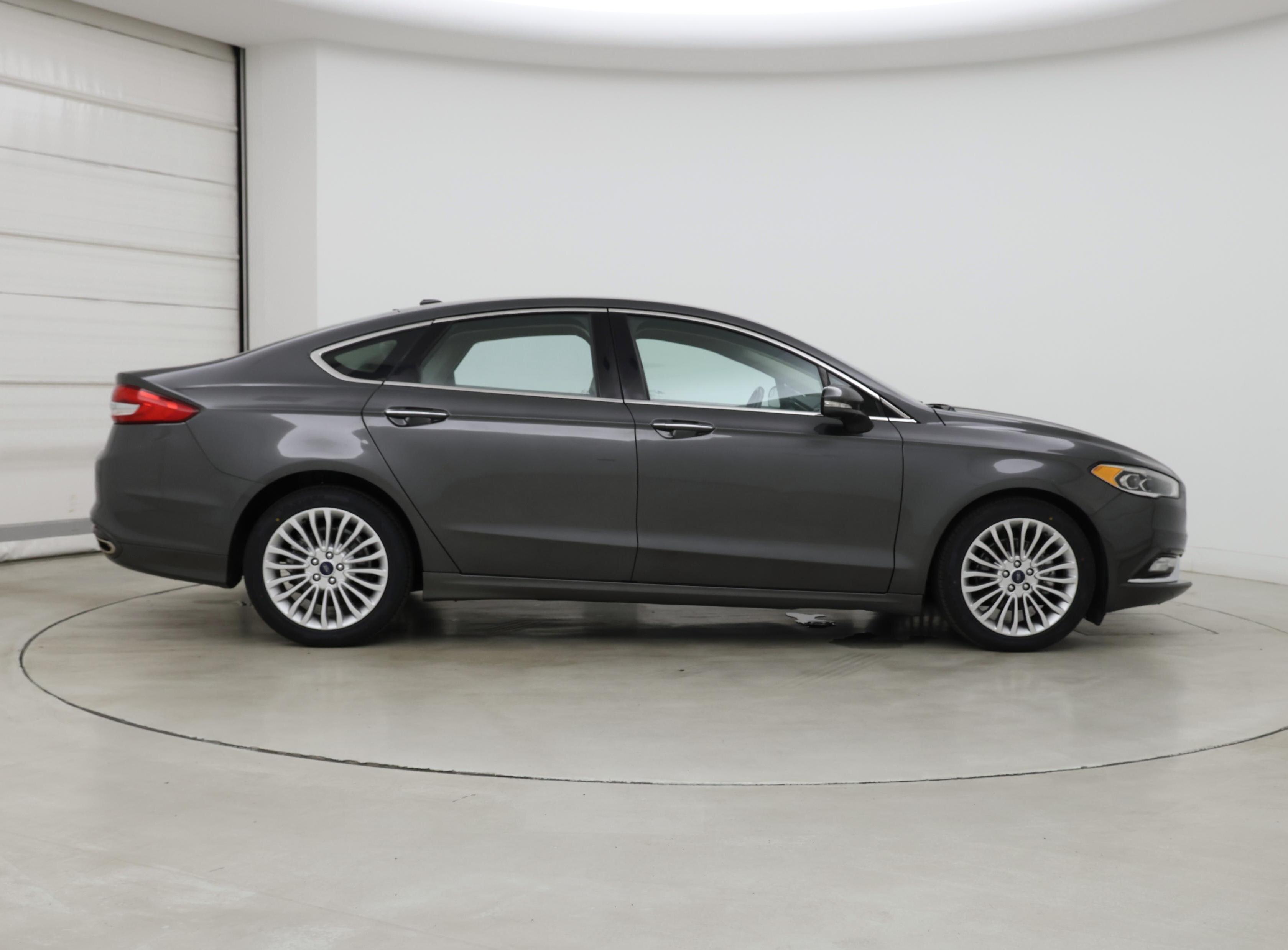 Thumbnail: 2017 Ford Fusion - 7