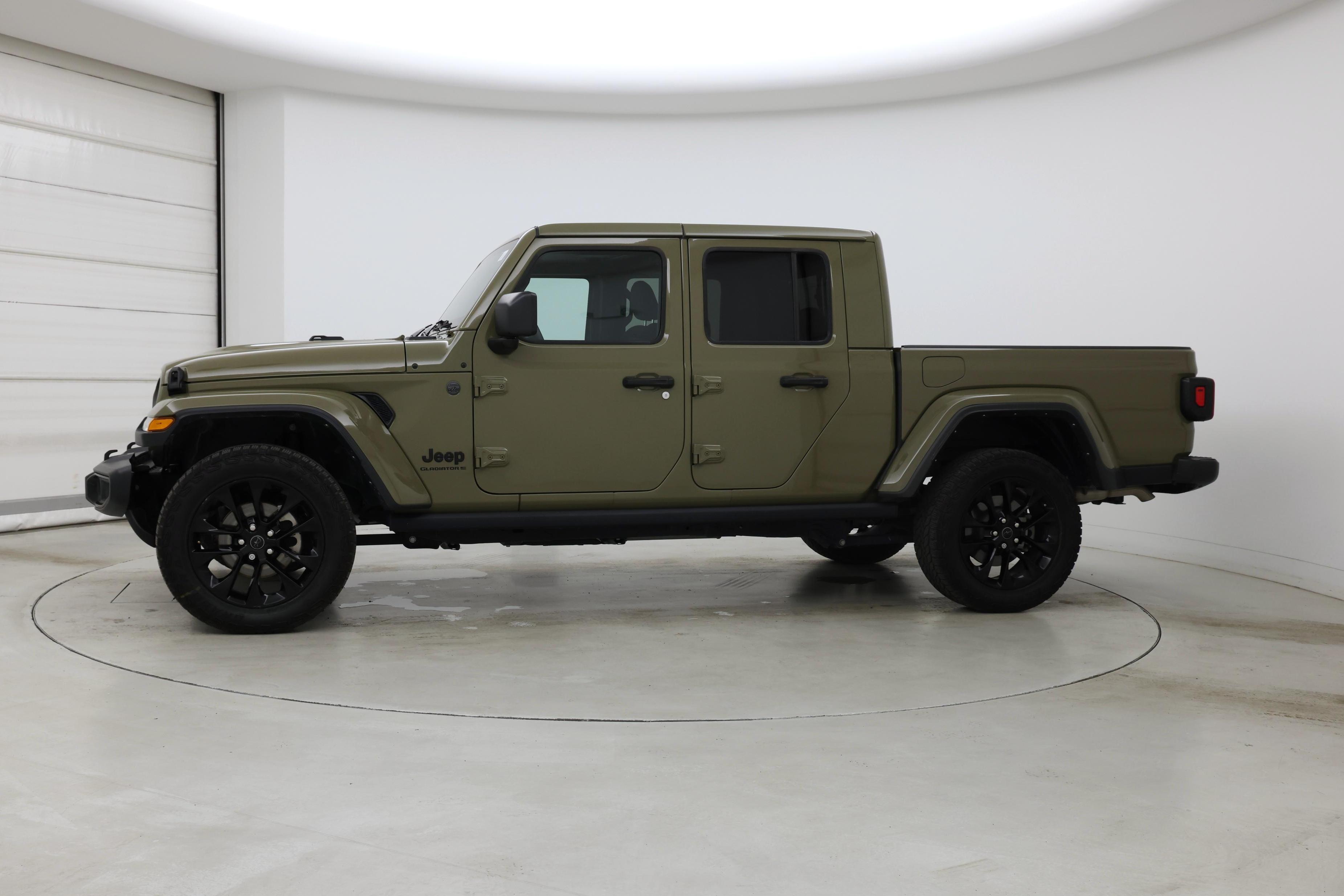 Thumbnail: 2025 Jeep Gladiator - 3