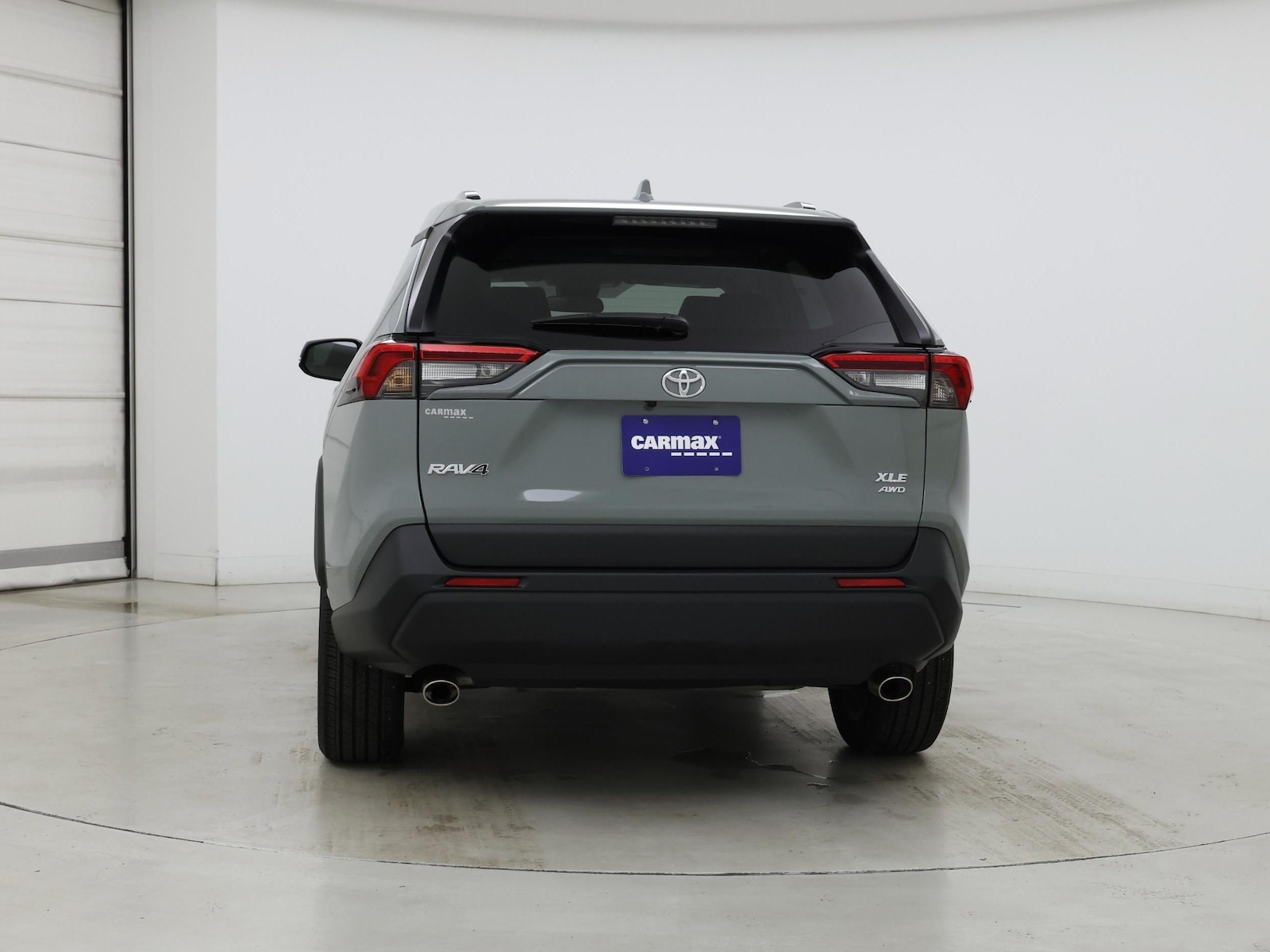 2023 Toyota RAV4 XLE Premium - Photo 7