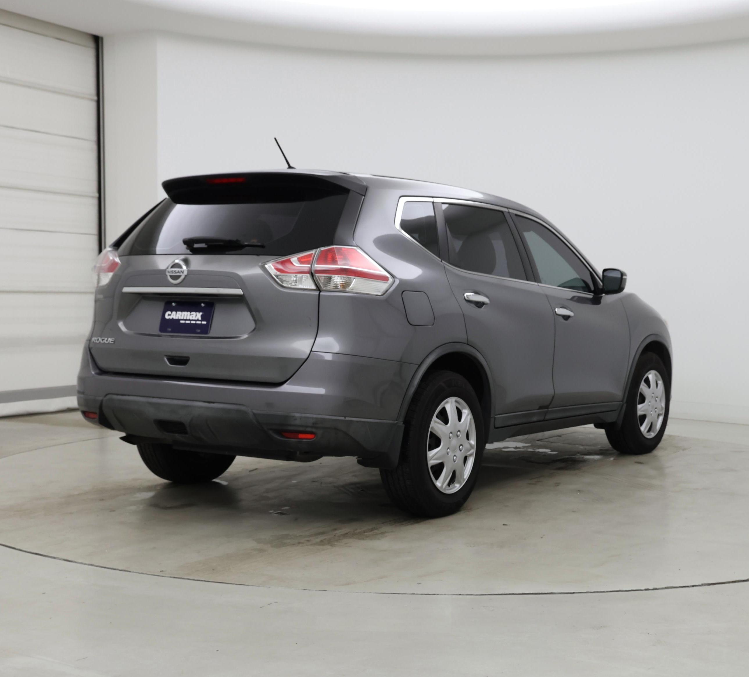 Thumbnail: 2015 Nissan Rogue - 8