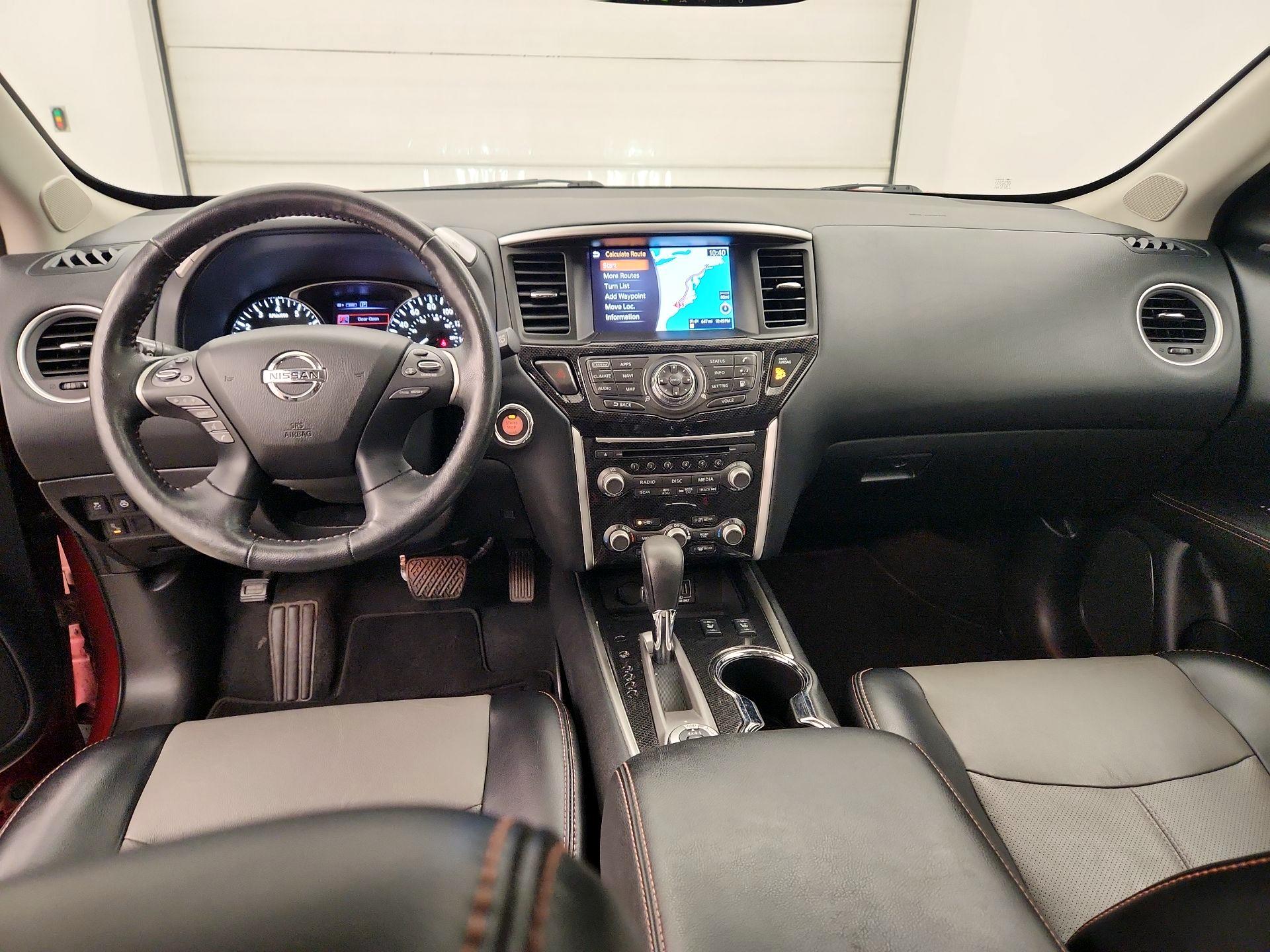 Thumbnail: 2020 Nissan Pathfinder - 9