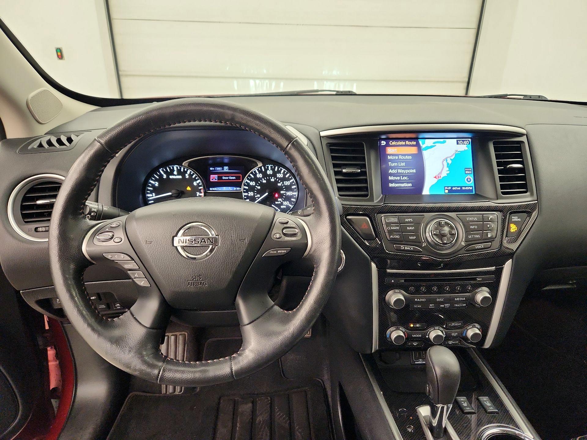 Thumbnail: 2020 Nissan Pathfinder - 10