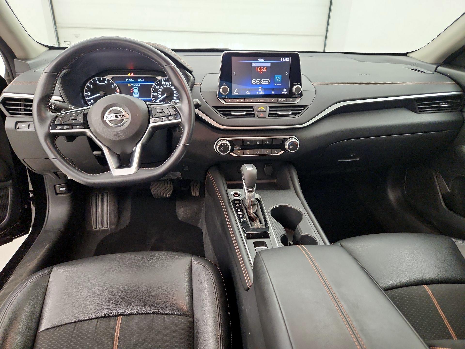 Thumbnail: 2021 Nissan Altima - 9