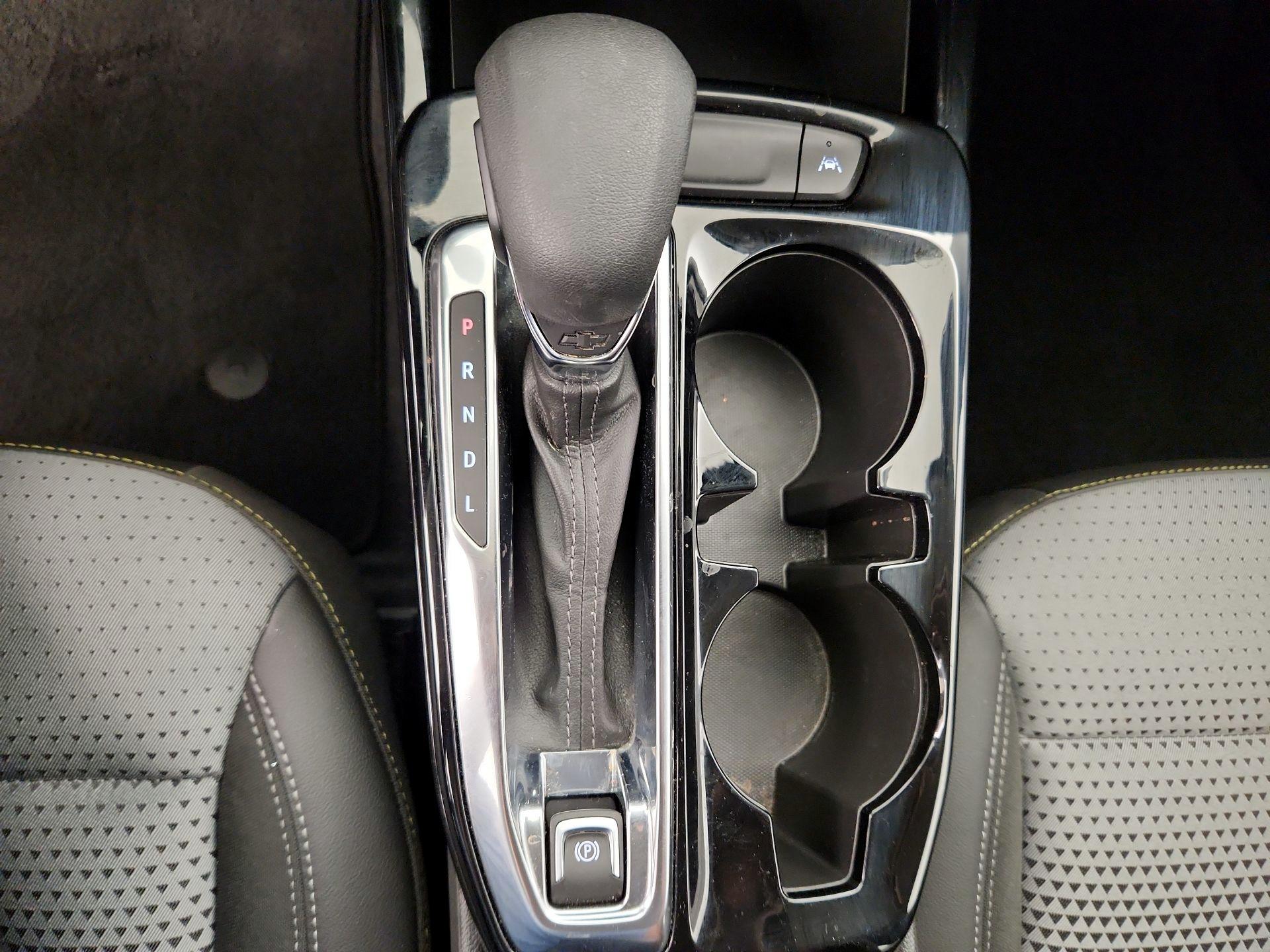 Thumbnail: 2025 Chevrolet Trax - 17