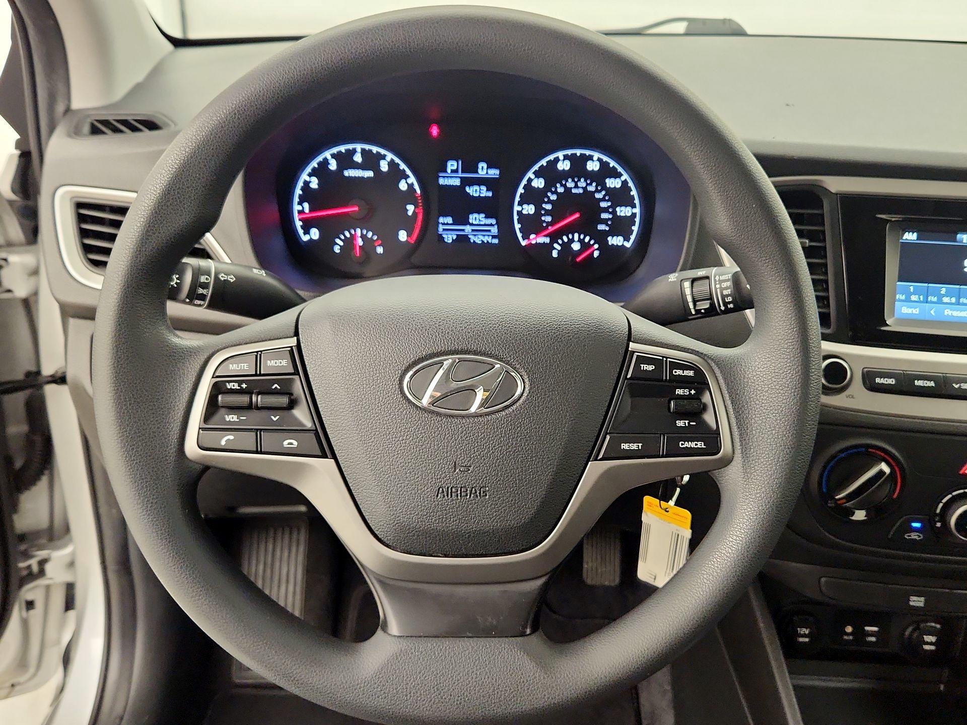 Thumbnail: 2019 Hyundai Accent - 10